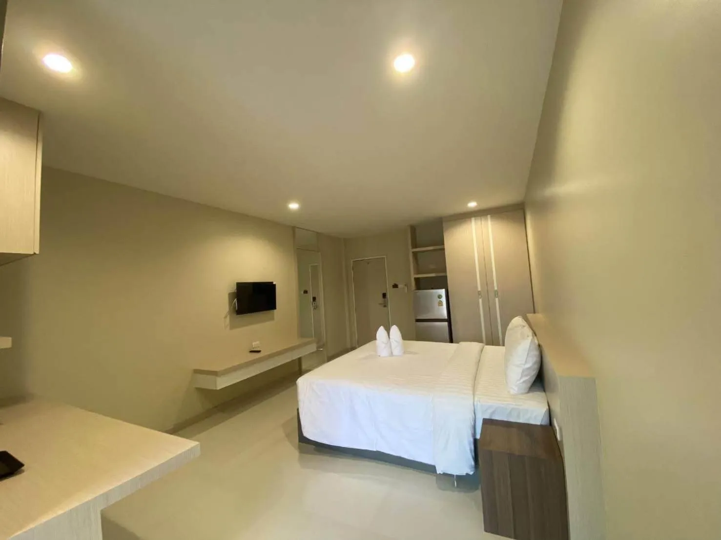 Bed in La Route Residence Pattaya