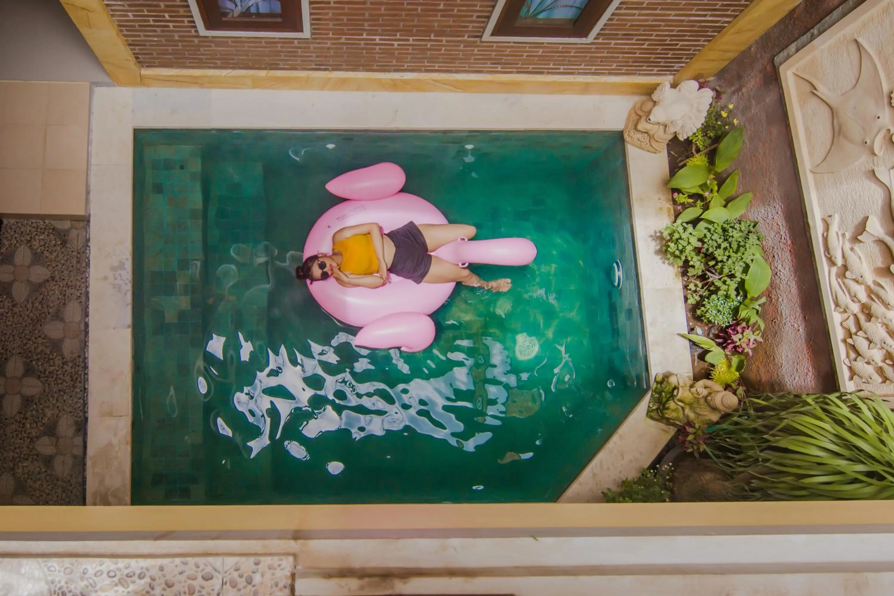 Swimming pool in The Garuda Homestay Sanur