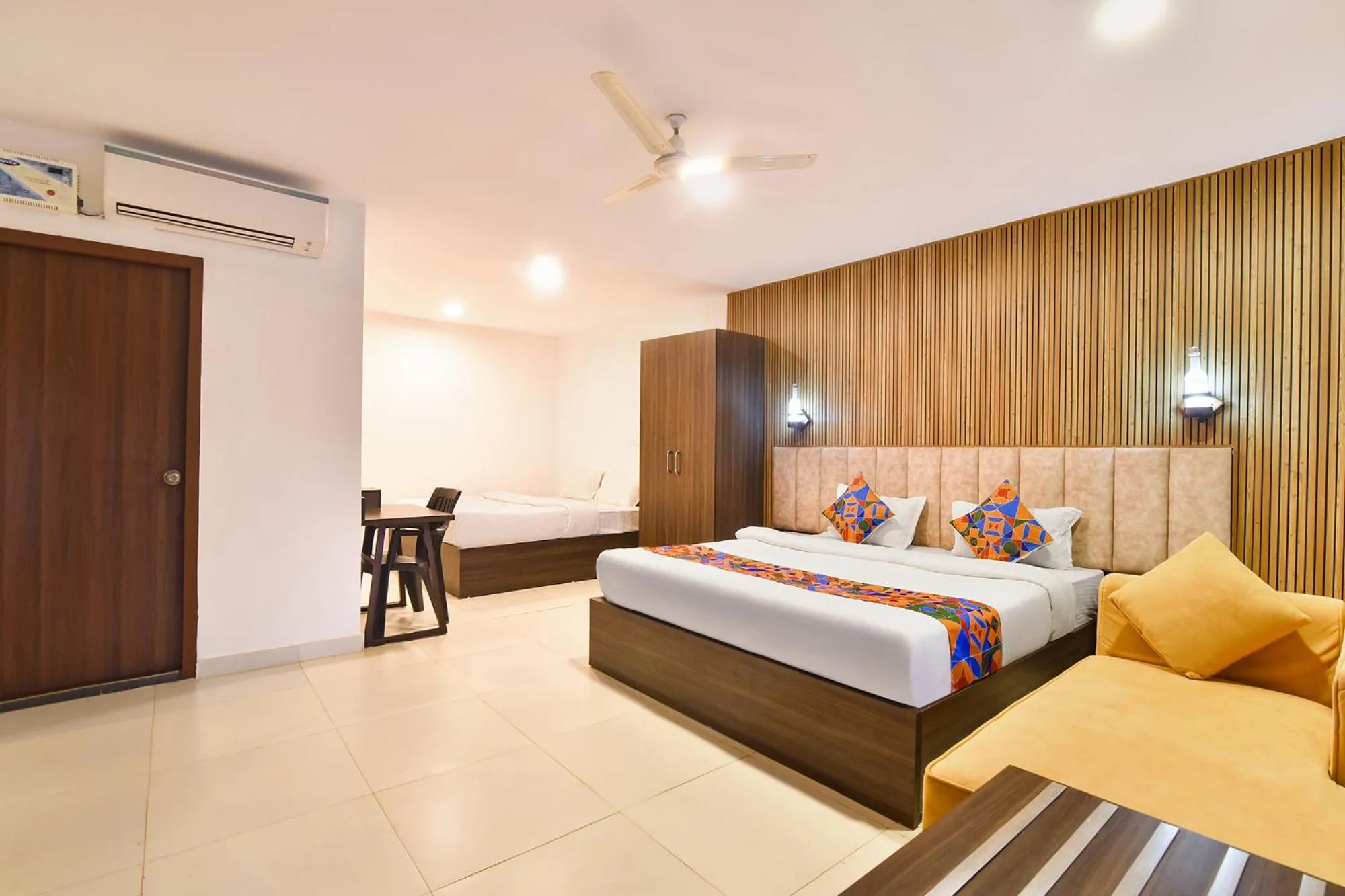 Bed in FabHotel Morjim Bliss - 500M From Morjim Beach