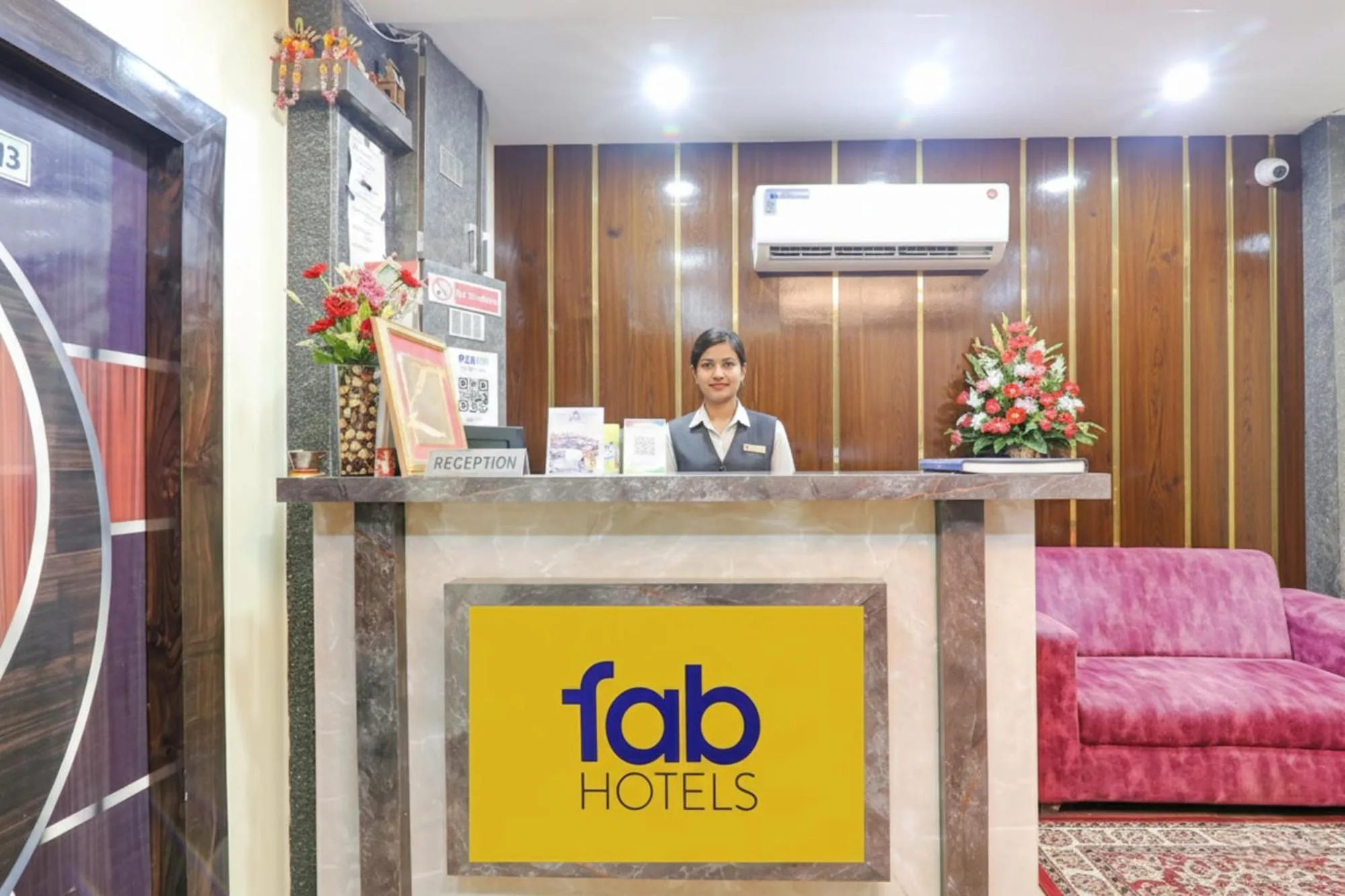 Lobby or reception in FabHotel Morjim Bliss - 500M From Morjim Beach