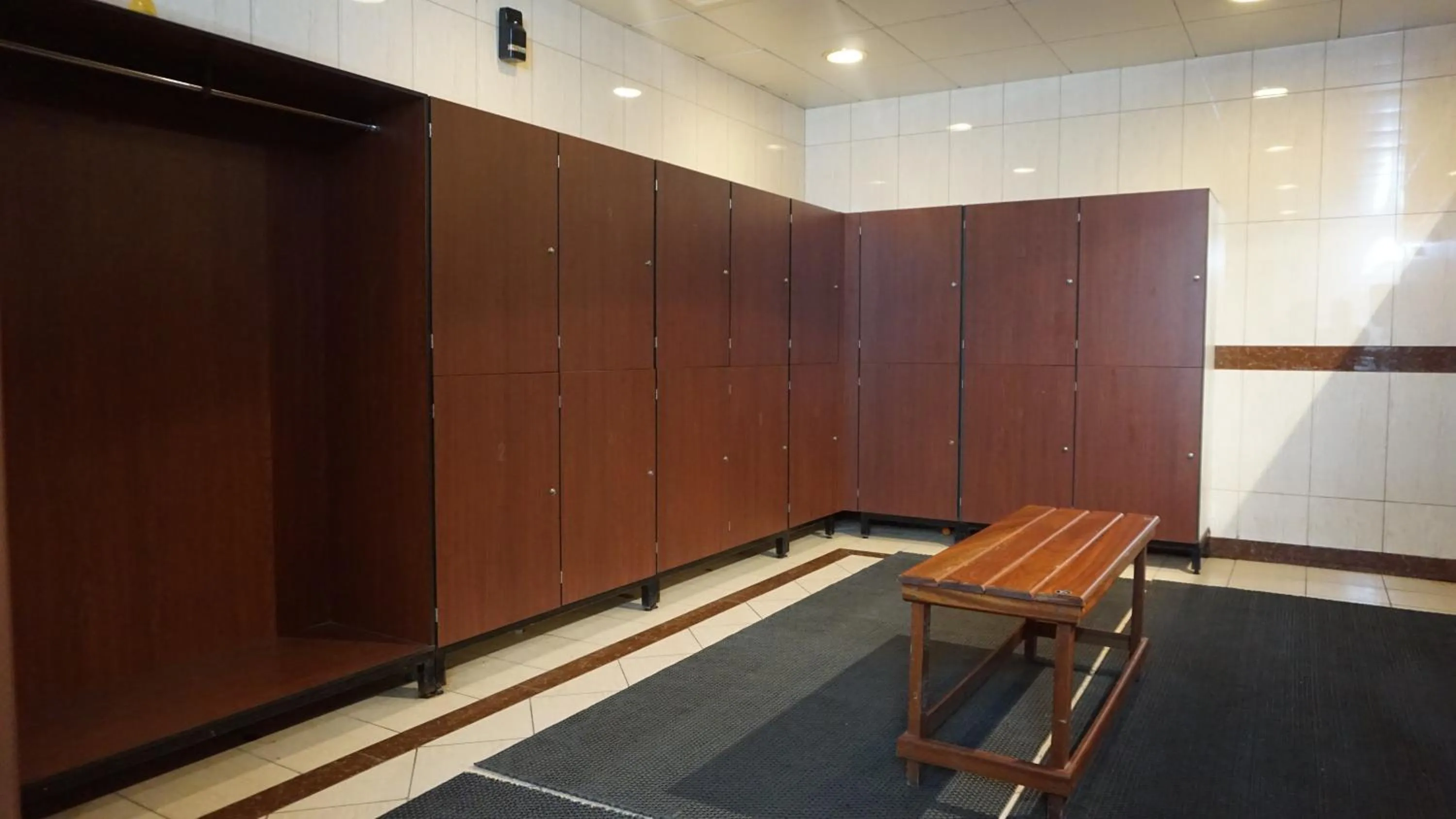 locker in Golden Tulip Sharjah