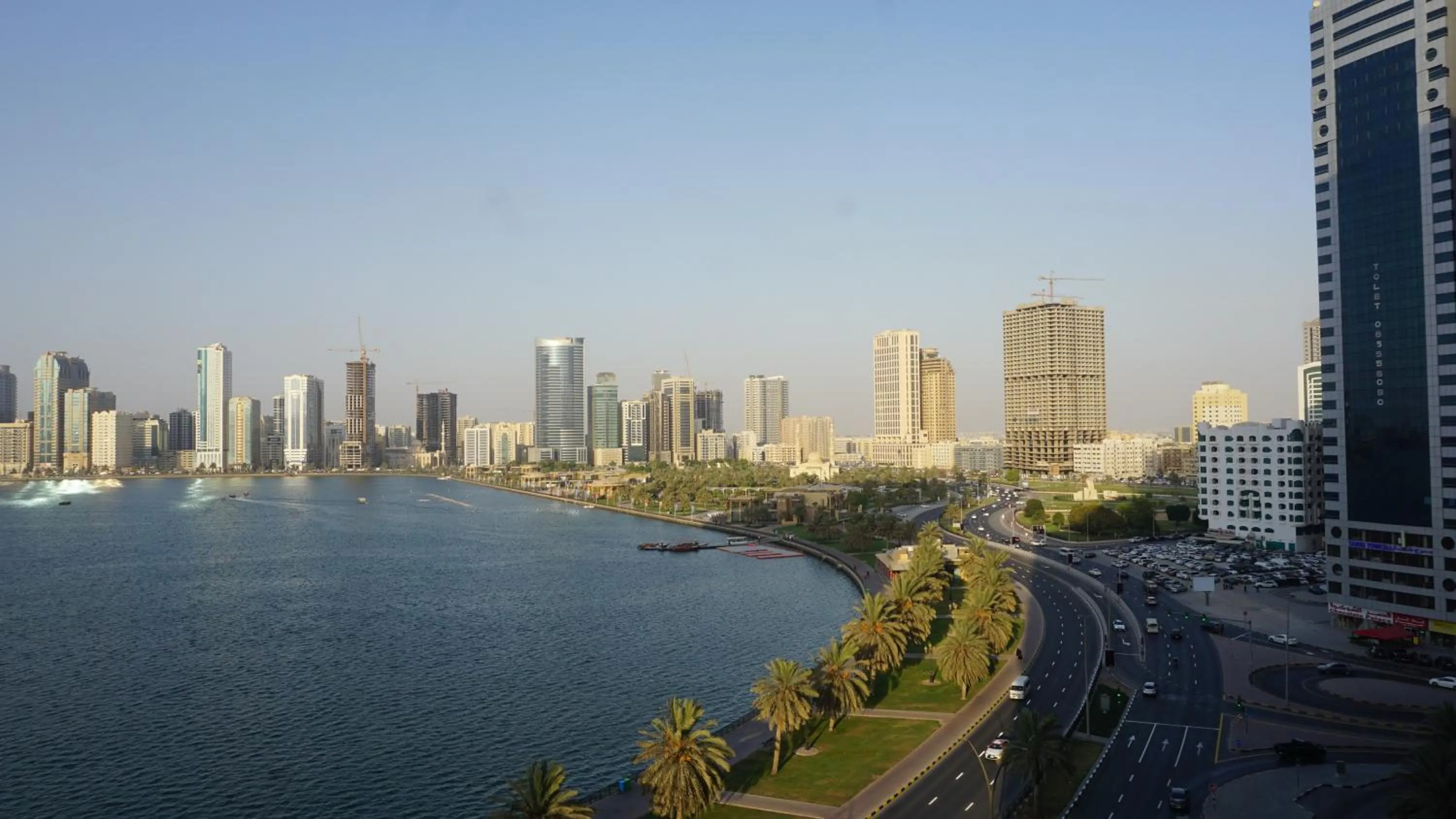 Area and facilities in Golden Tulip Sharjah