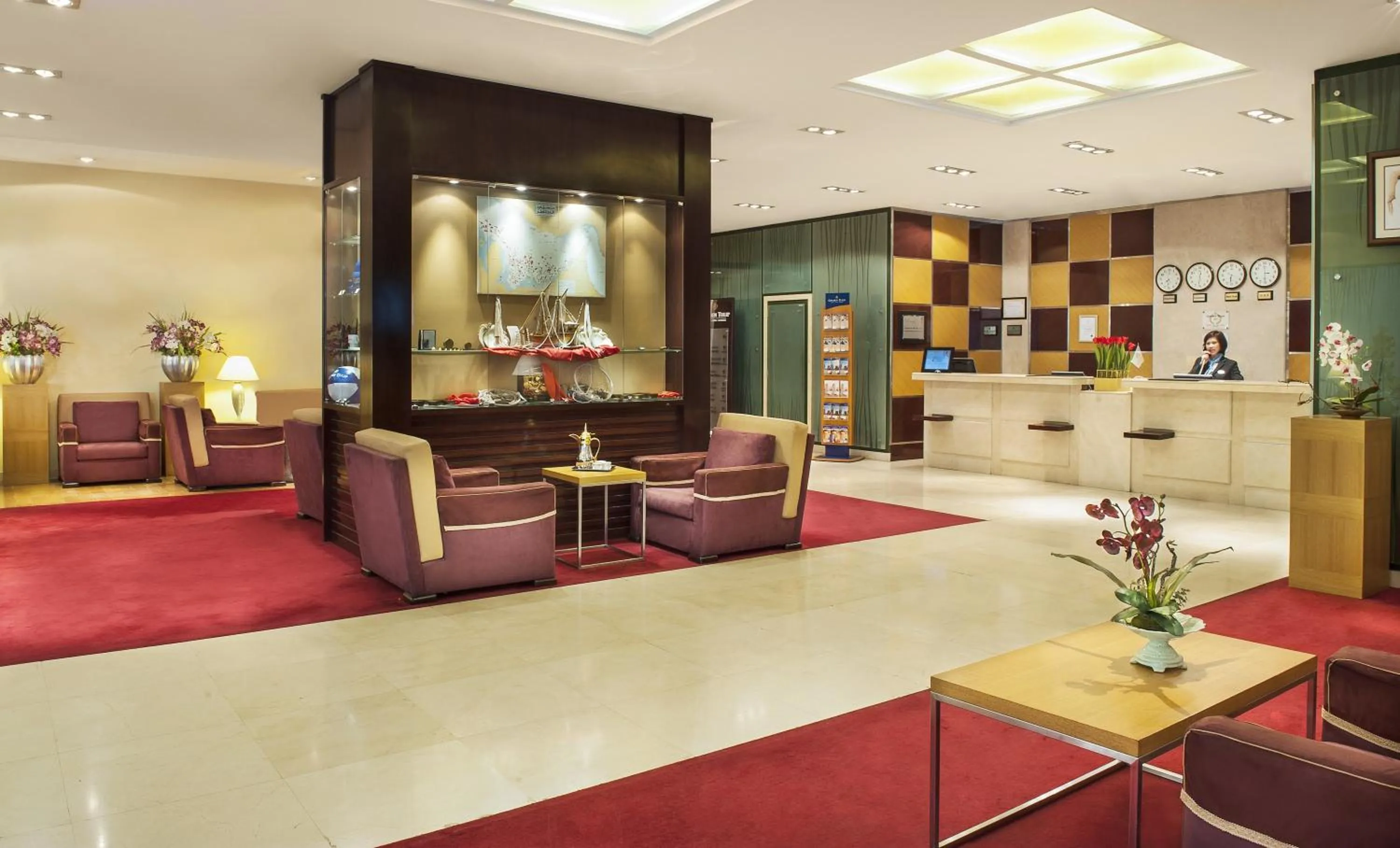 Lobby or reception in Golden Tulip Sharjah