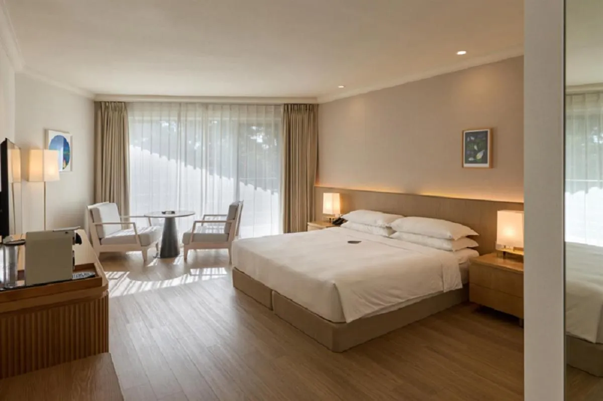 Bedroom, Bed in Grand Josun Jeju