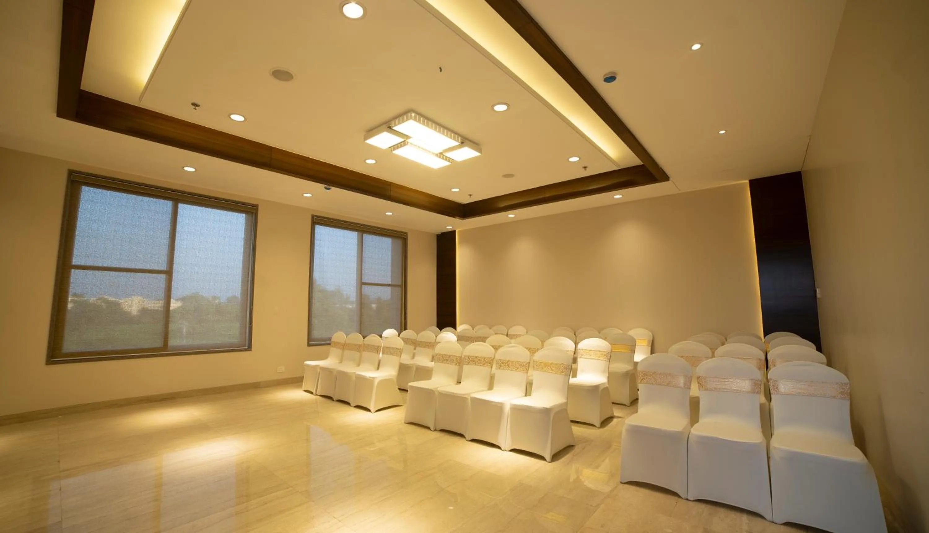 Meeting/conference room in HOTEL RAJHANS ABHINANDAN