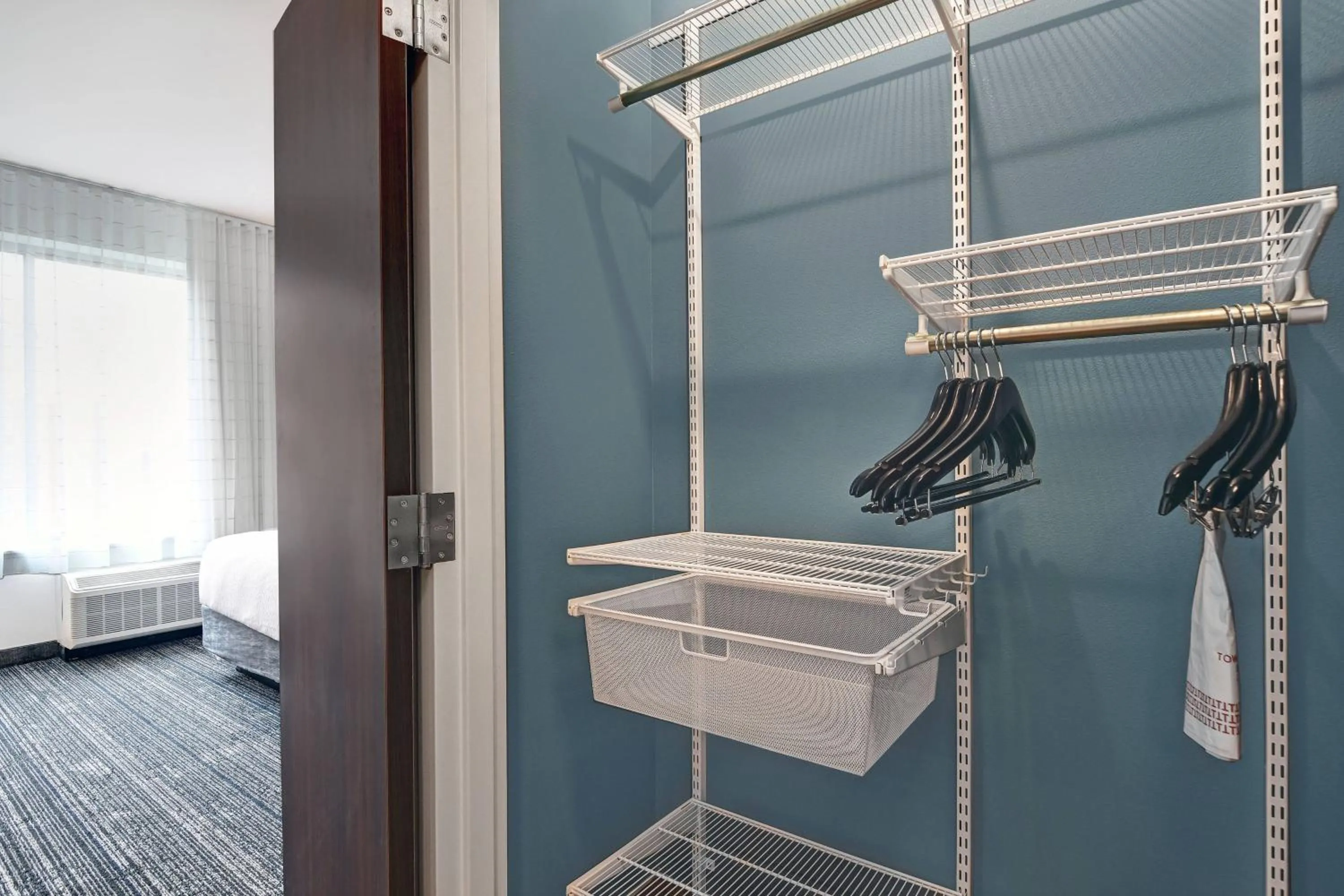 Photo of the whole room in TownePlace Suites by Marriott Columbus Dublin