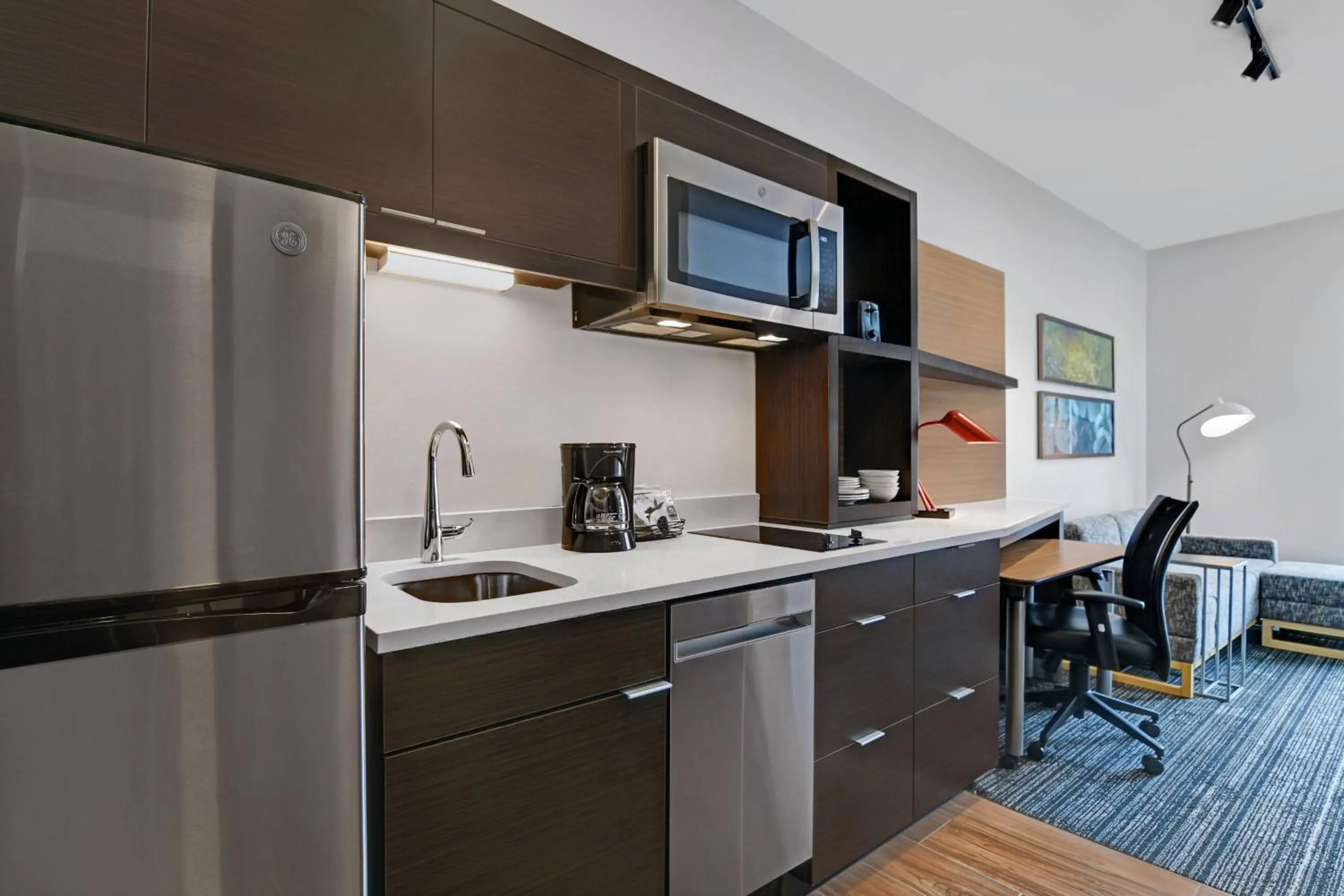 Kitchen or kitchenette in TownePlace Suites by Marriott Columbus Dublin