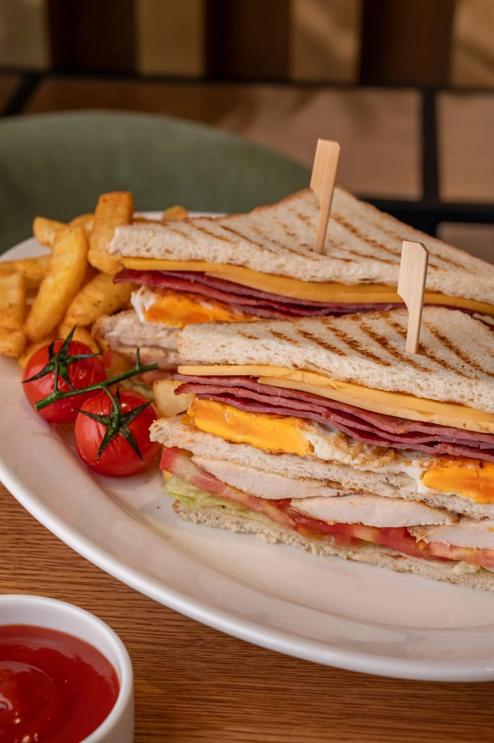 Restaurant/places to eat in Element Al Jaddaf, Dubai