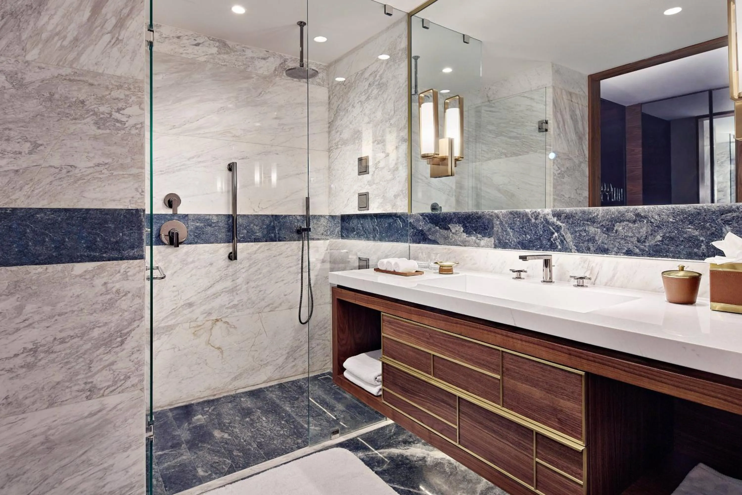 Bathroom in JW Marriott Hotel Monterrey Valle