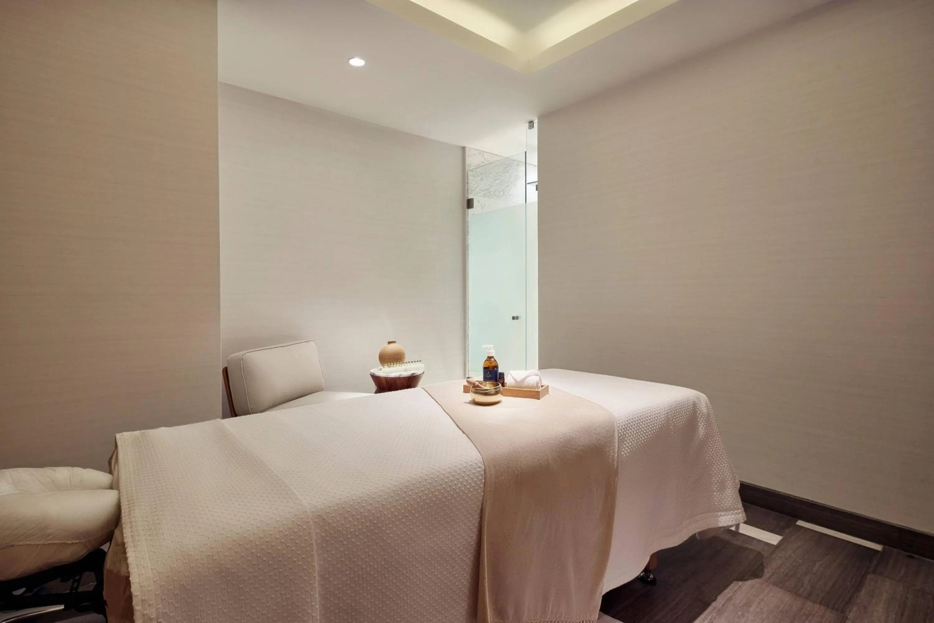 Spa and wellness centre/facilities, Bed in JW Marriott Hotel Monterrey Valle