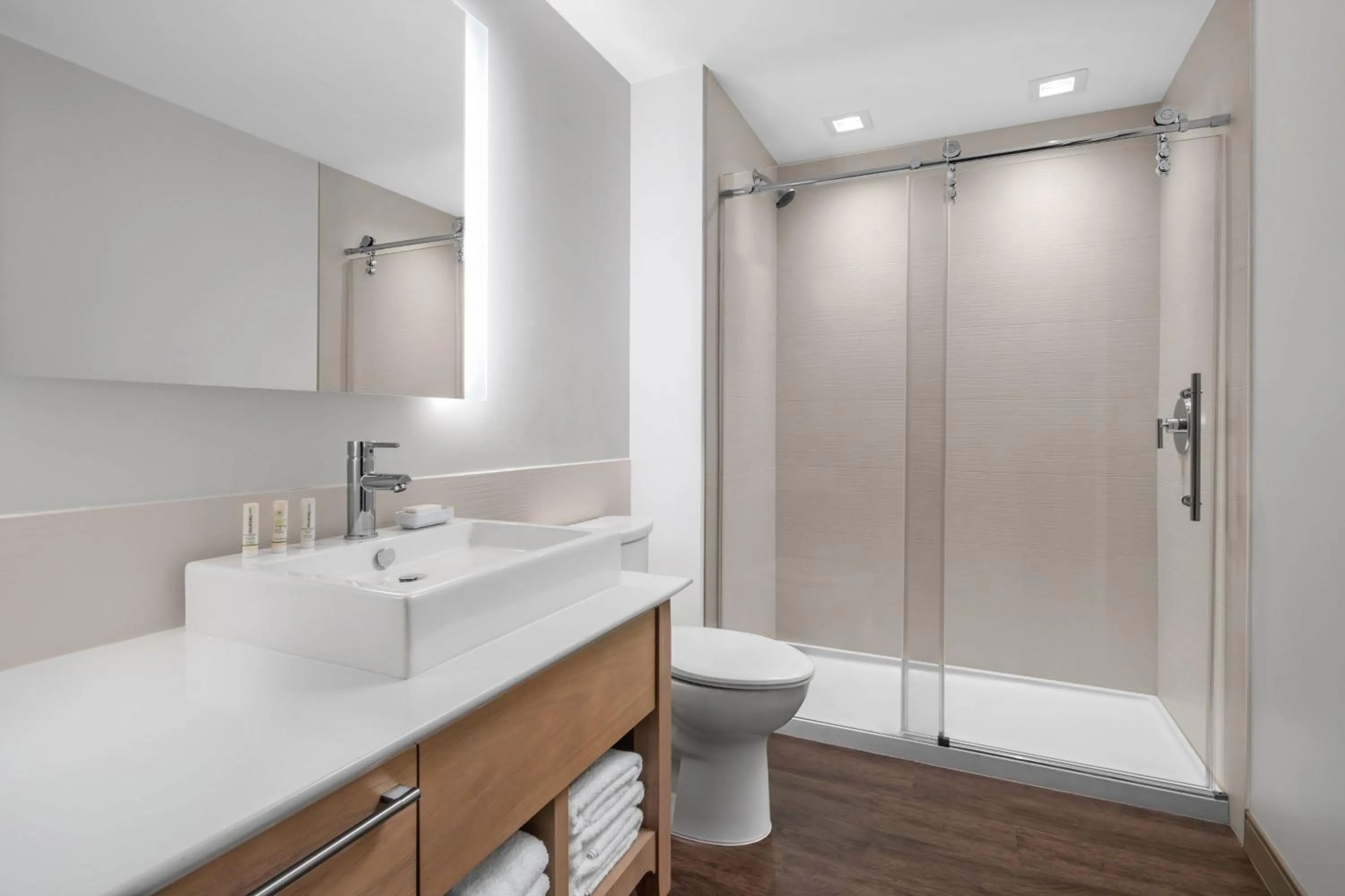 Bathroom in Element Tampa Midtown