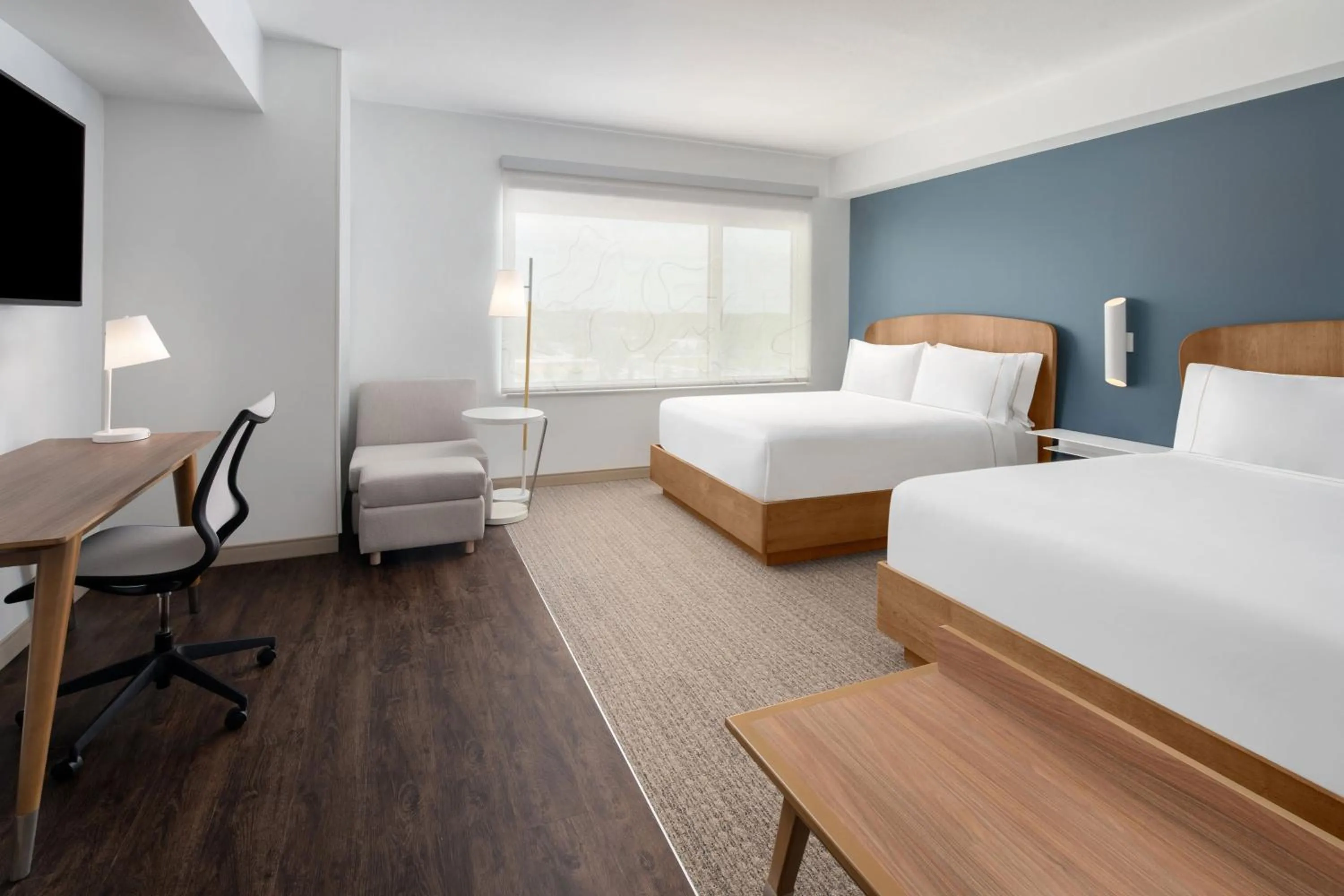 Photo of the whole room, Bed in Element Tampa Midtown