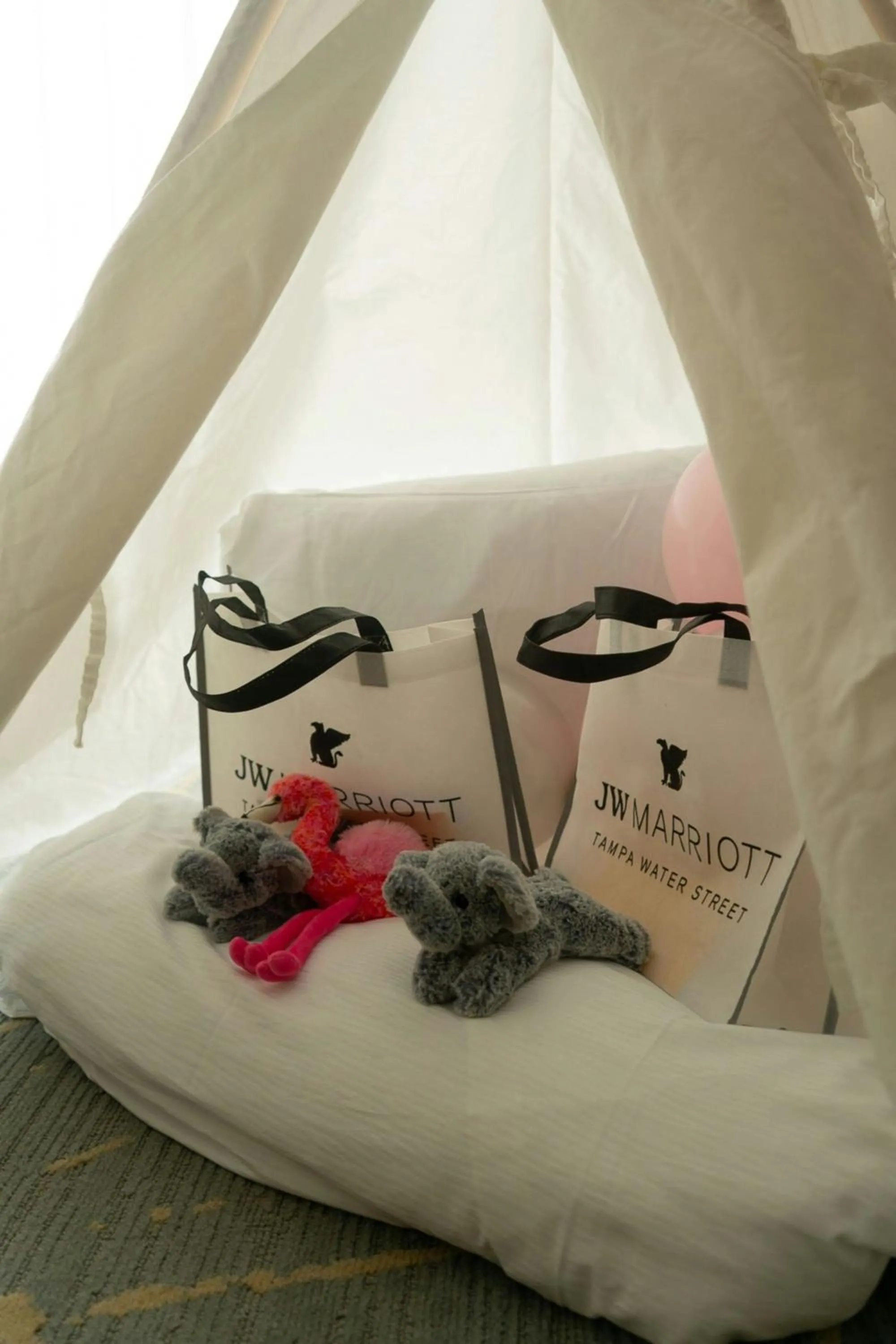 Other, Bed in JW Marriott Tampa Water Street