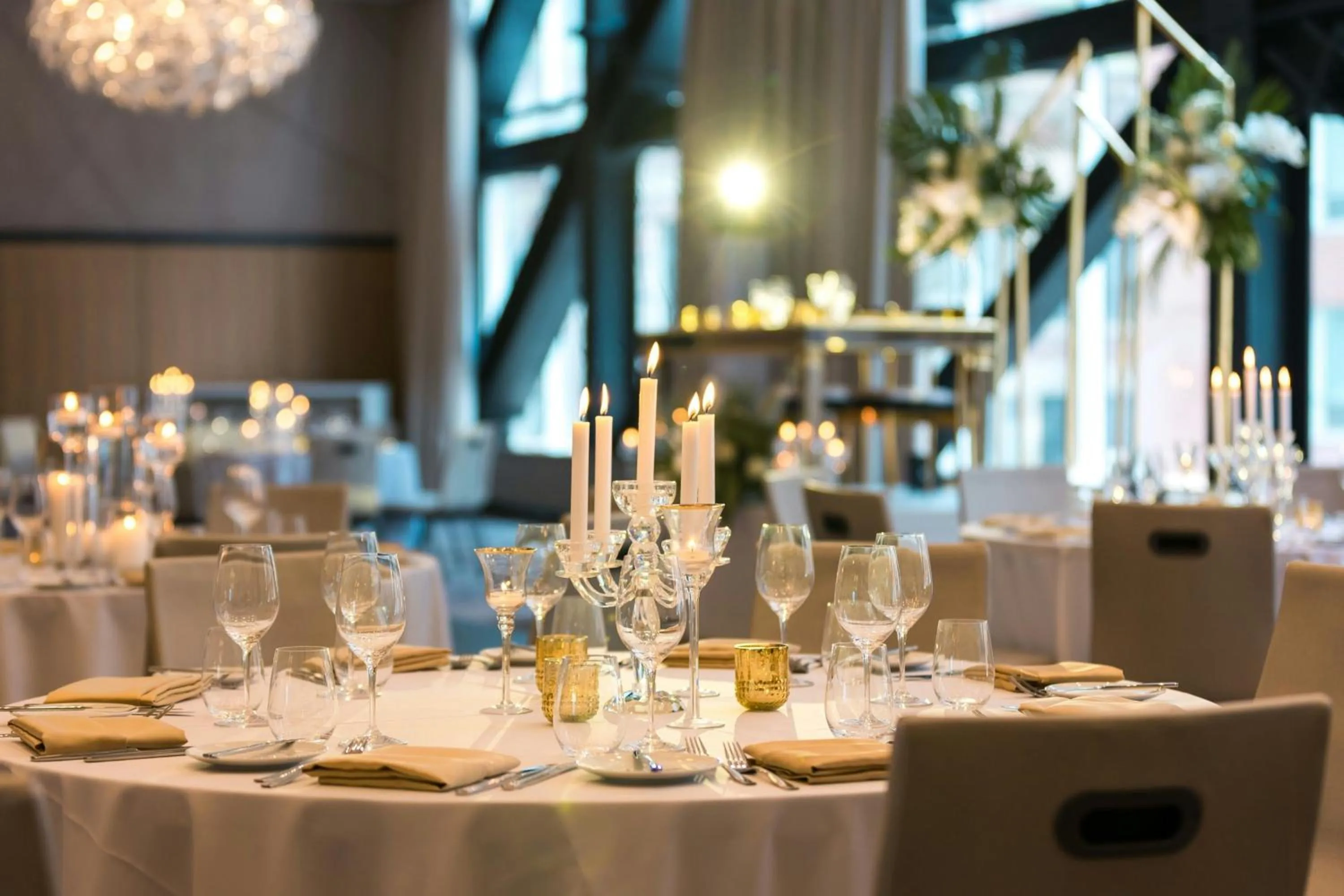 Meeting/conference room in Humaniti Hotel Montreal, Autograph Collection