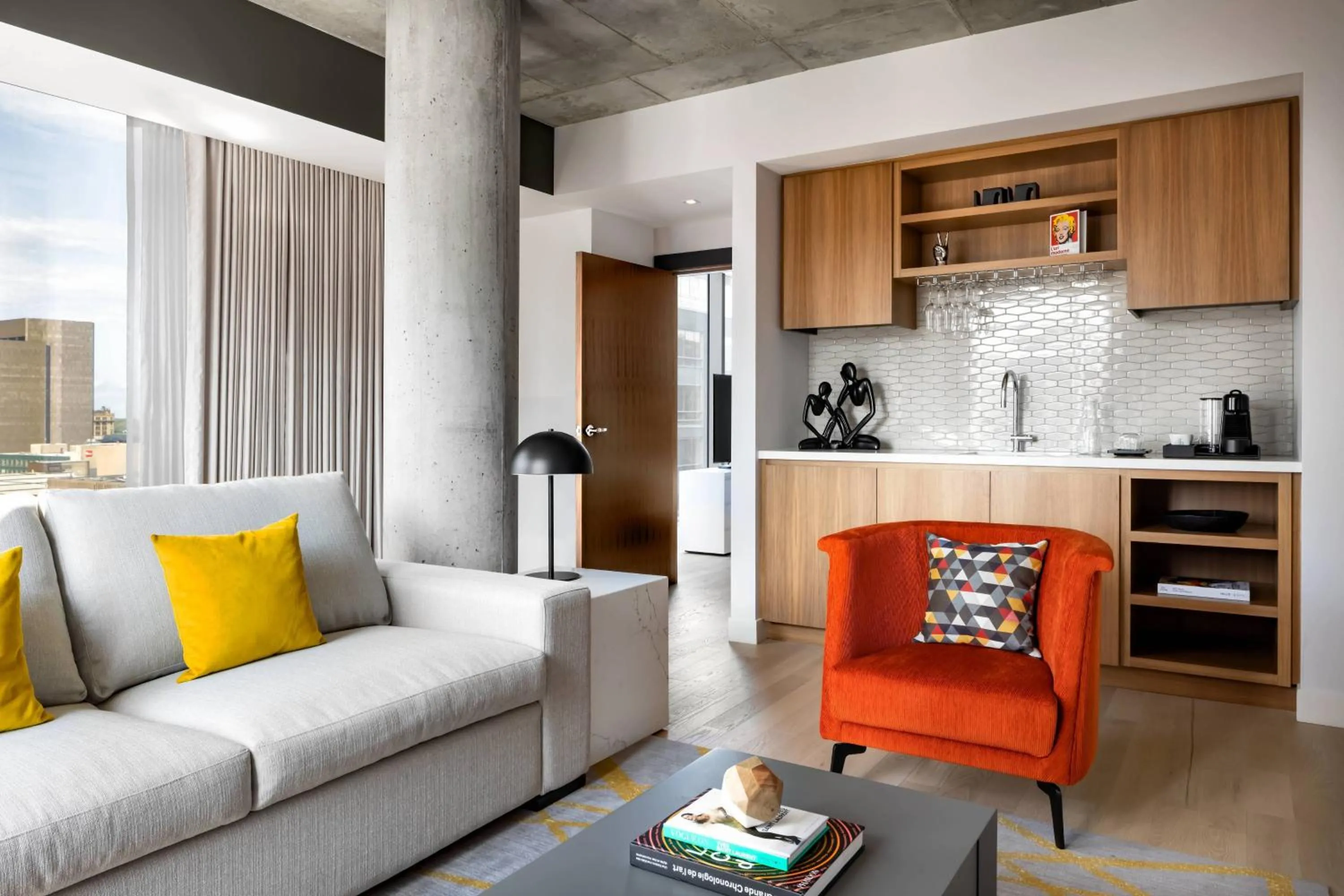 Kitchen or kitchenette in Humaniti Hotel Montreal, Autograph Collection