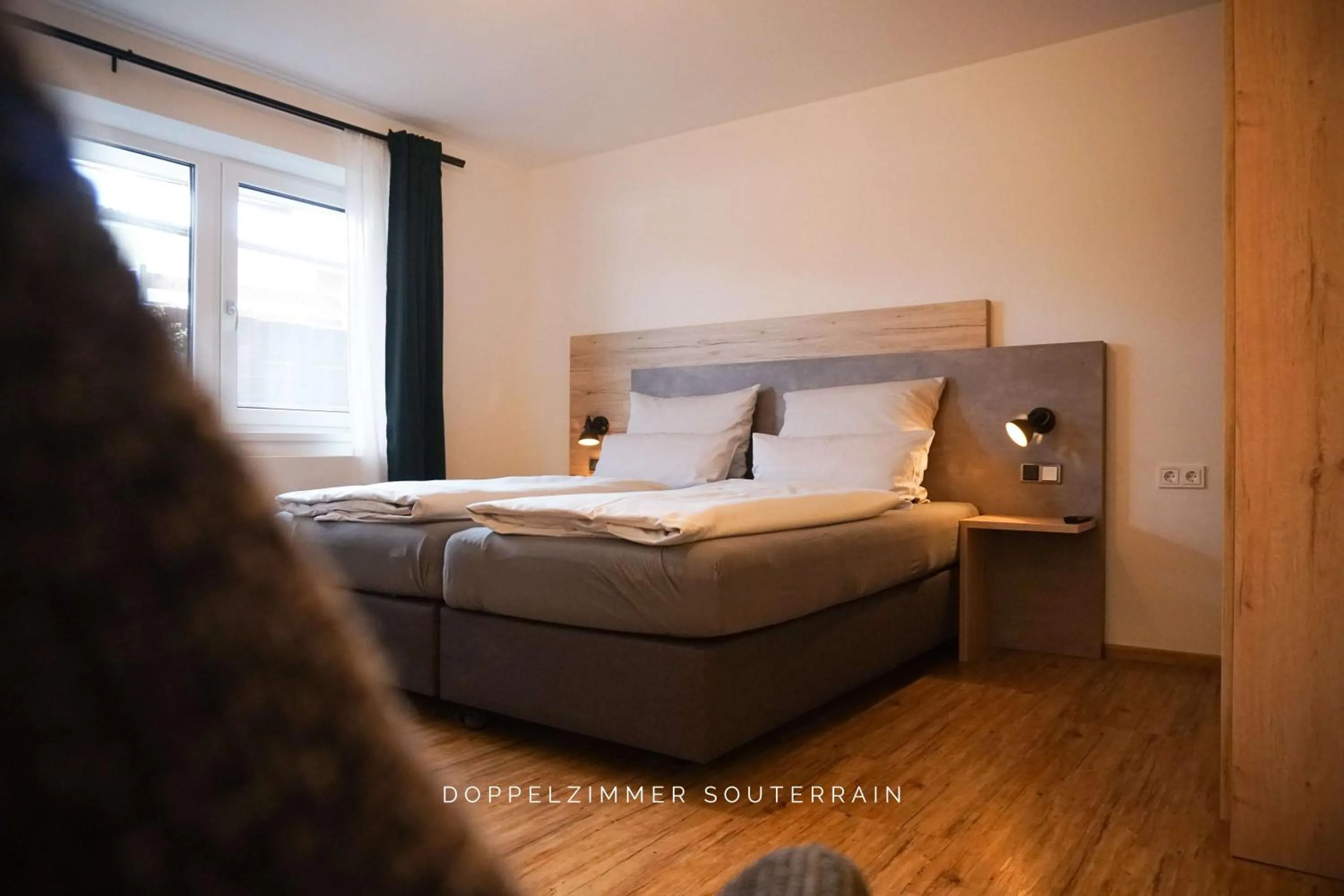 Bedroom, Bed in Hotel verWeiler