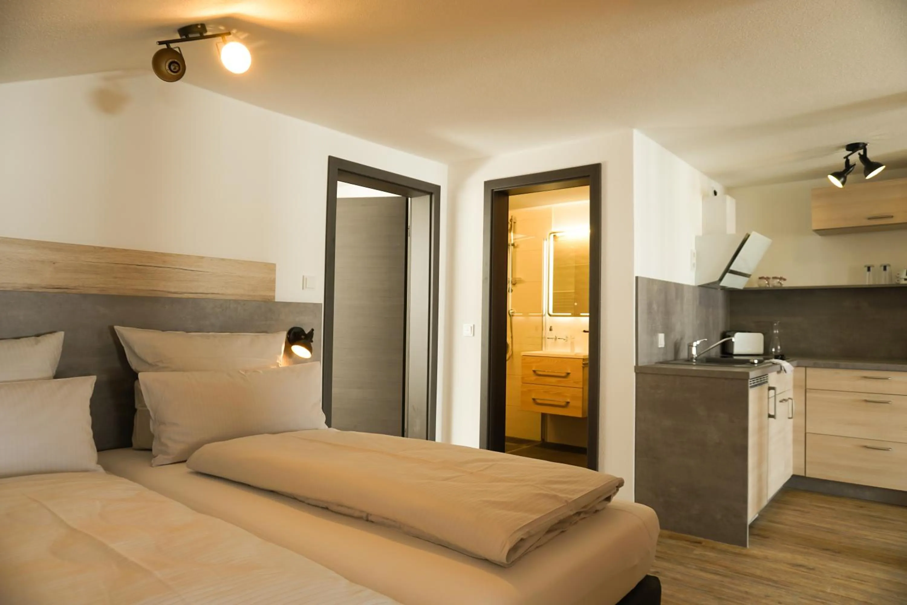 Bedroom, Bed in Hotel verWeiler