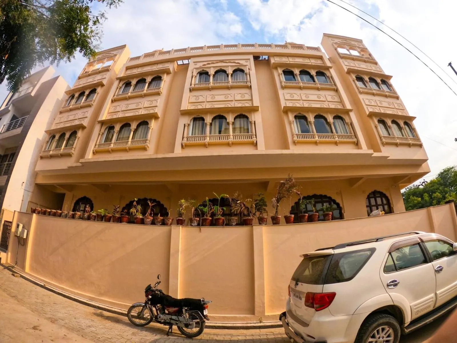 Property building in The Taj Vista Agra -walking distance to Taj Mahal