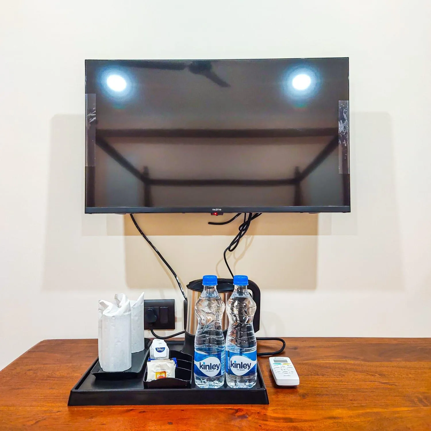 TV and multimedia in The Taj Vista Agra -walking distance to Taj Mahal