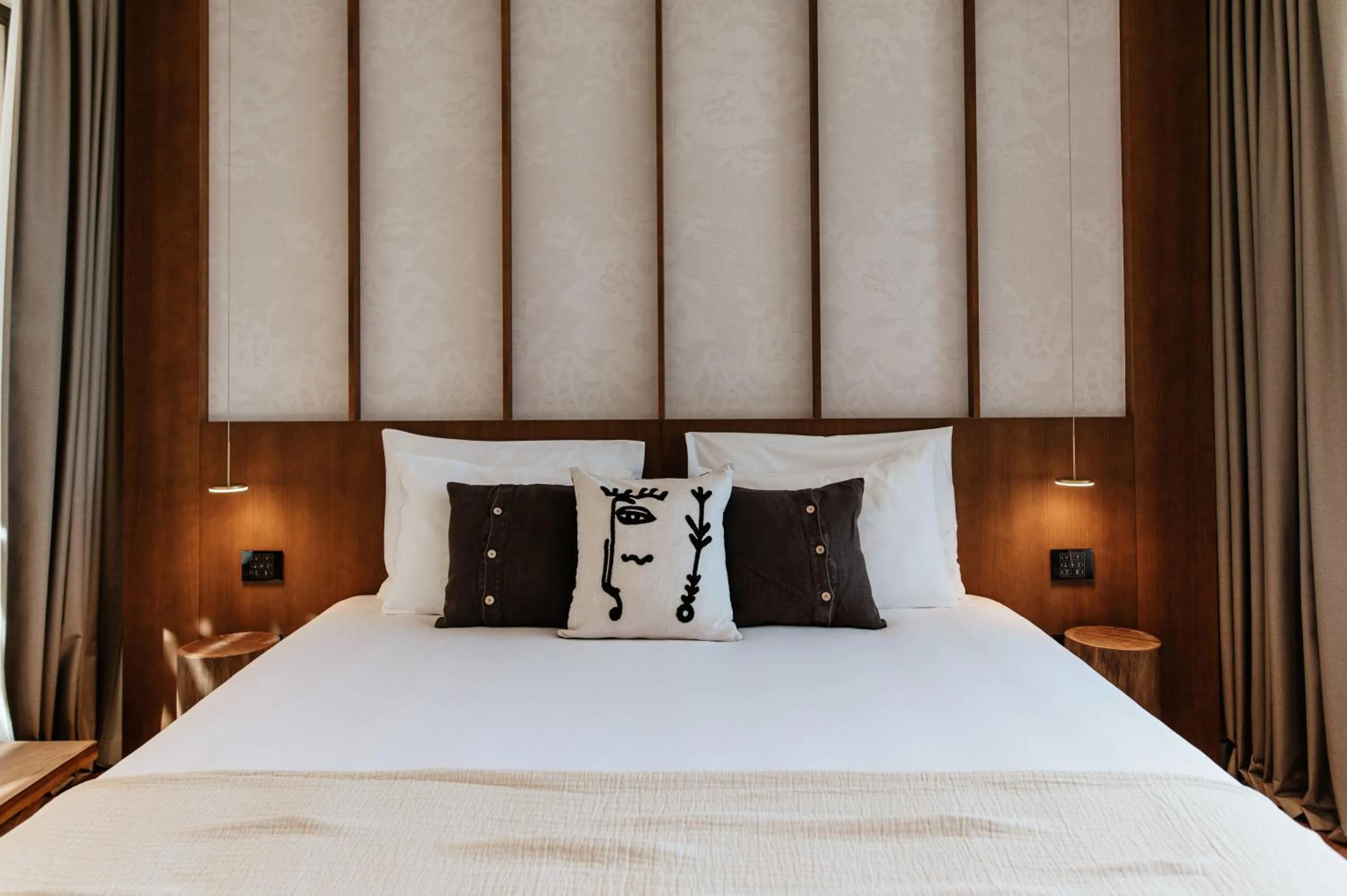 Bed in Maslina Resort