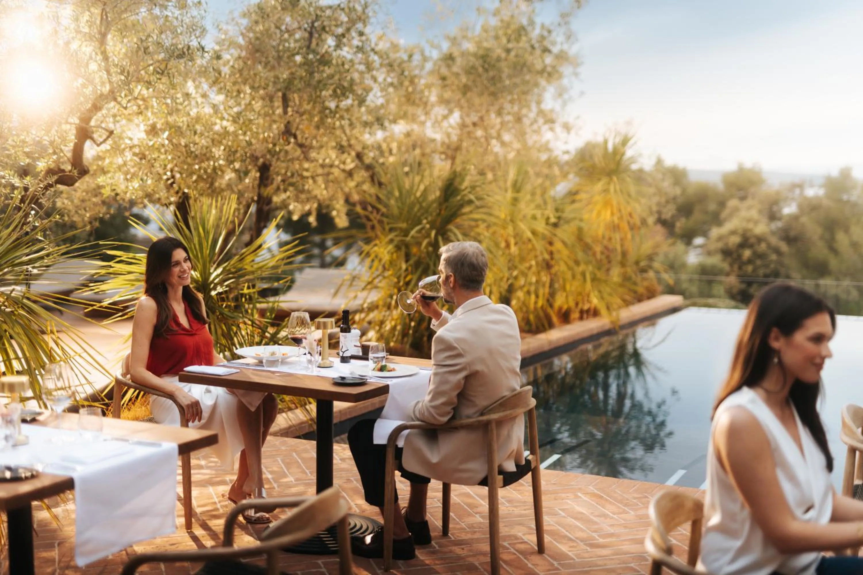 Restaurant/places to eat in Maslina Resort