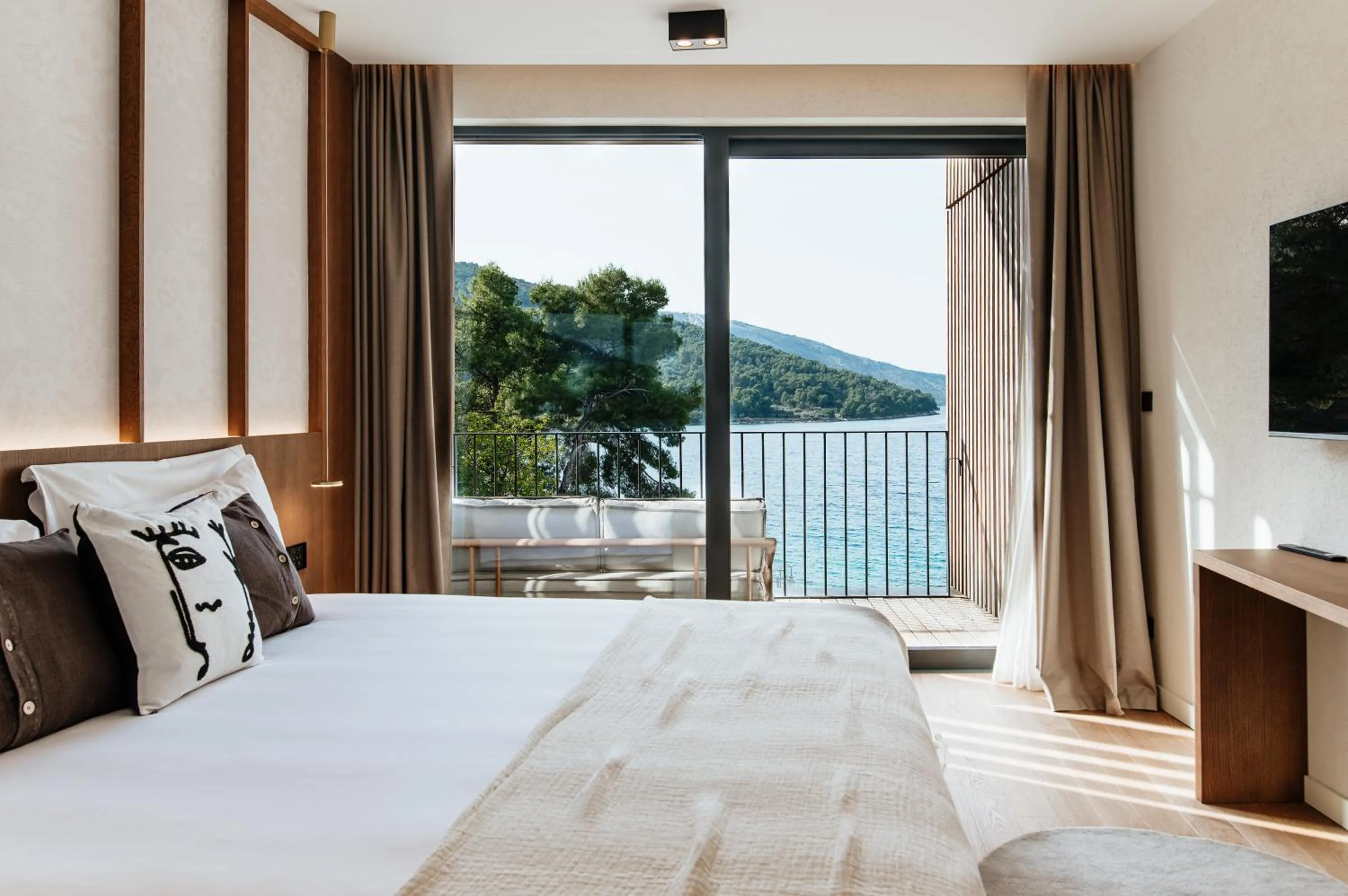 Natural landscape, Bed in Maslina Resort