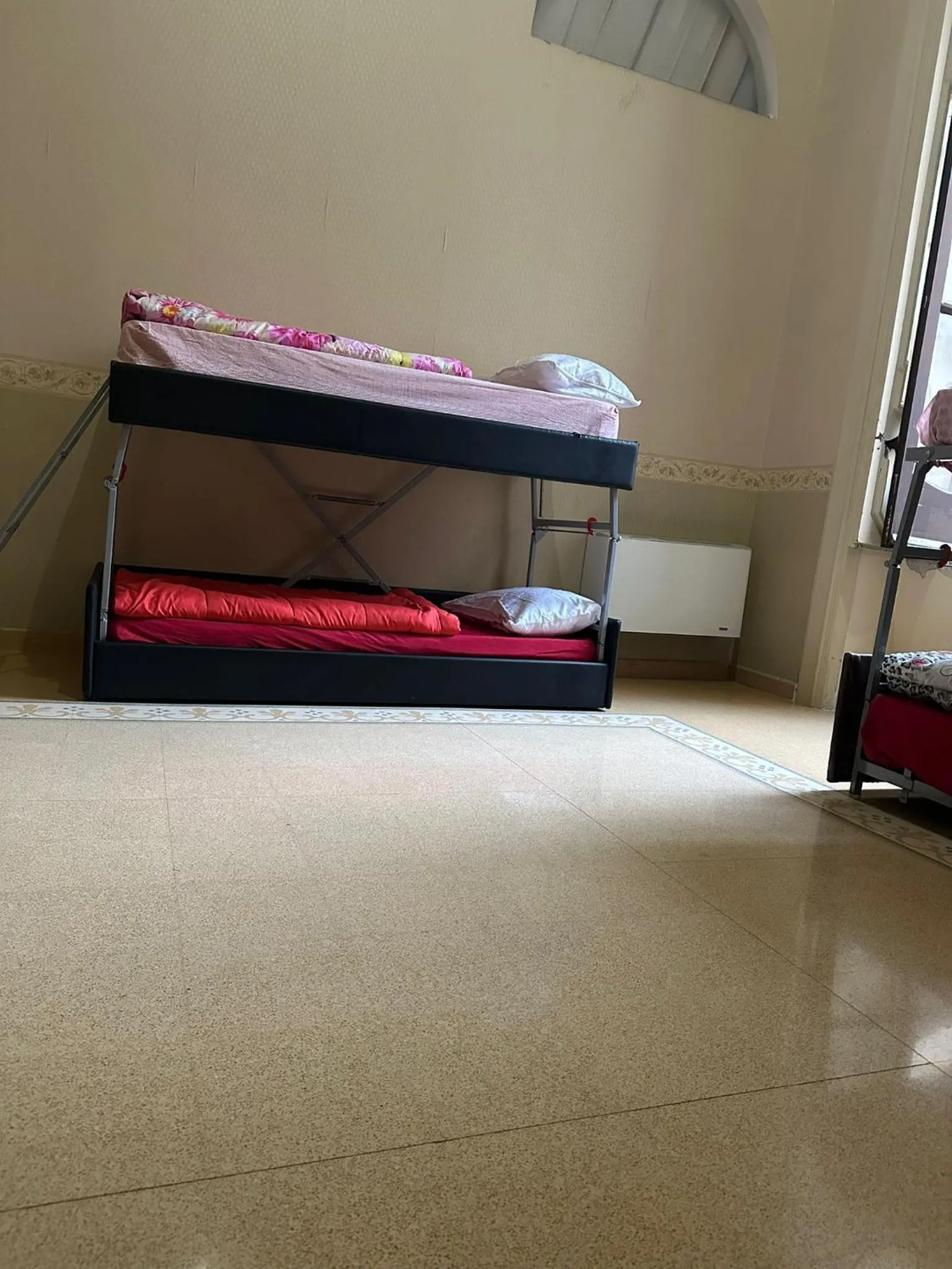 Bed in Salerno Experience Hostel