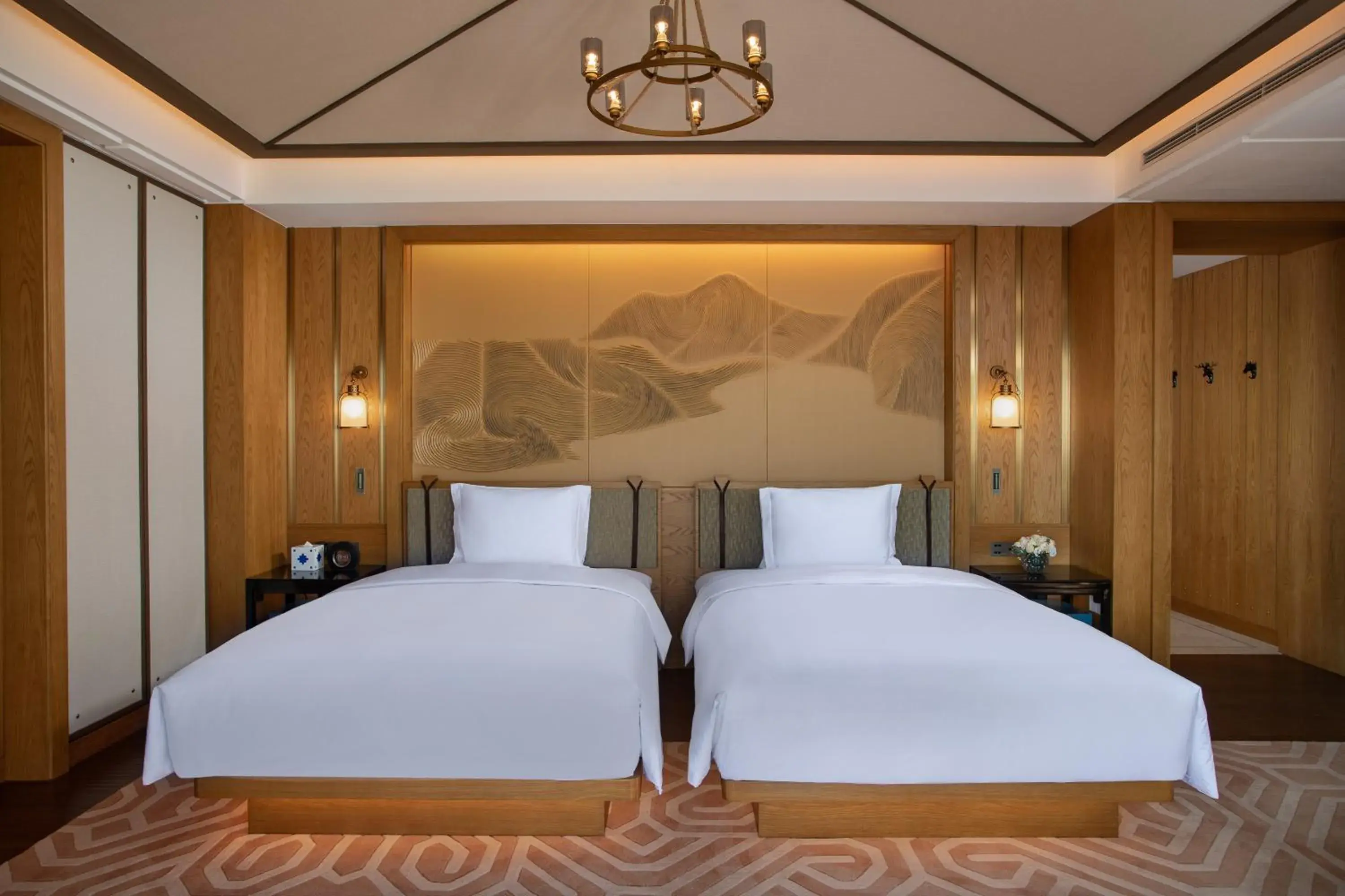 Twin Suite in Hotel Indigo Diqing Moonlight City by IHG Twin Suite in Hotel Indigo Diqing Moonlight City by IHG