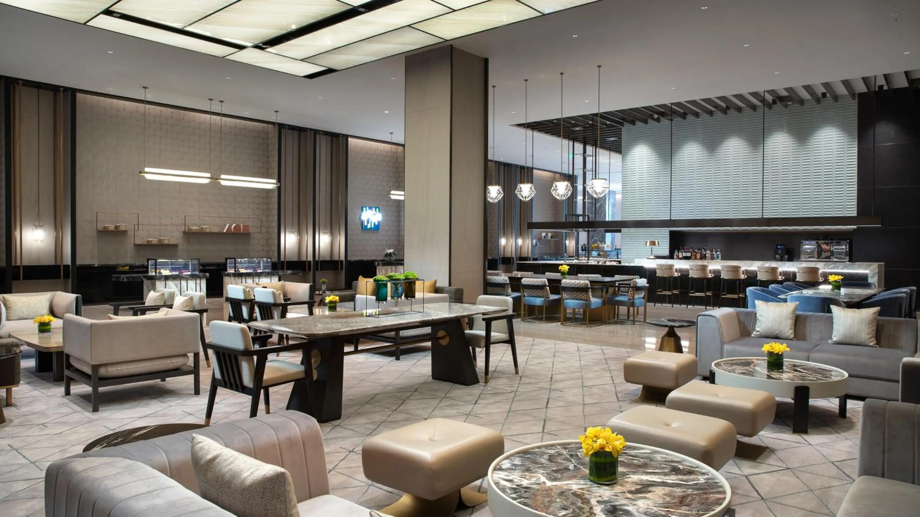 Lounge or bar in InterContinental Foshan DongPing