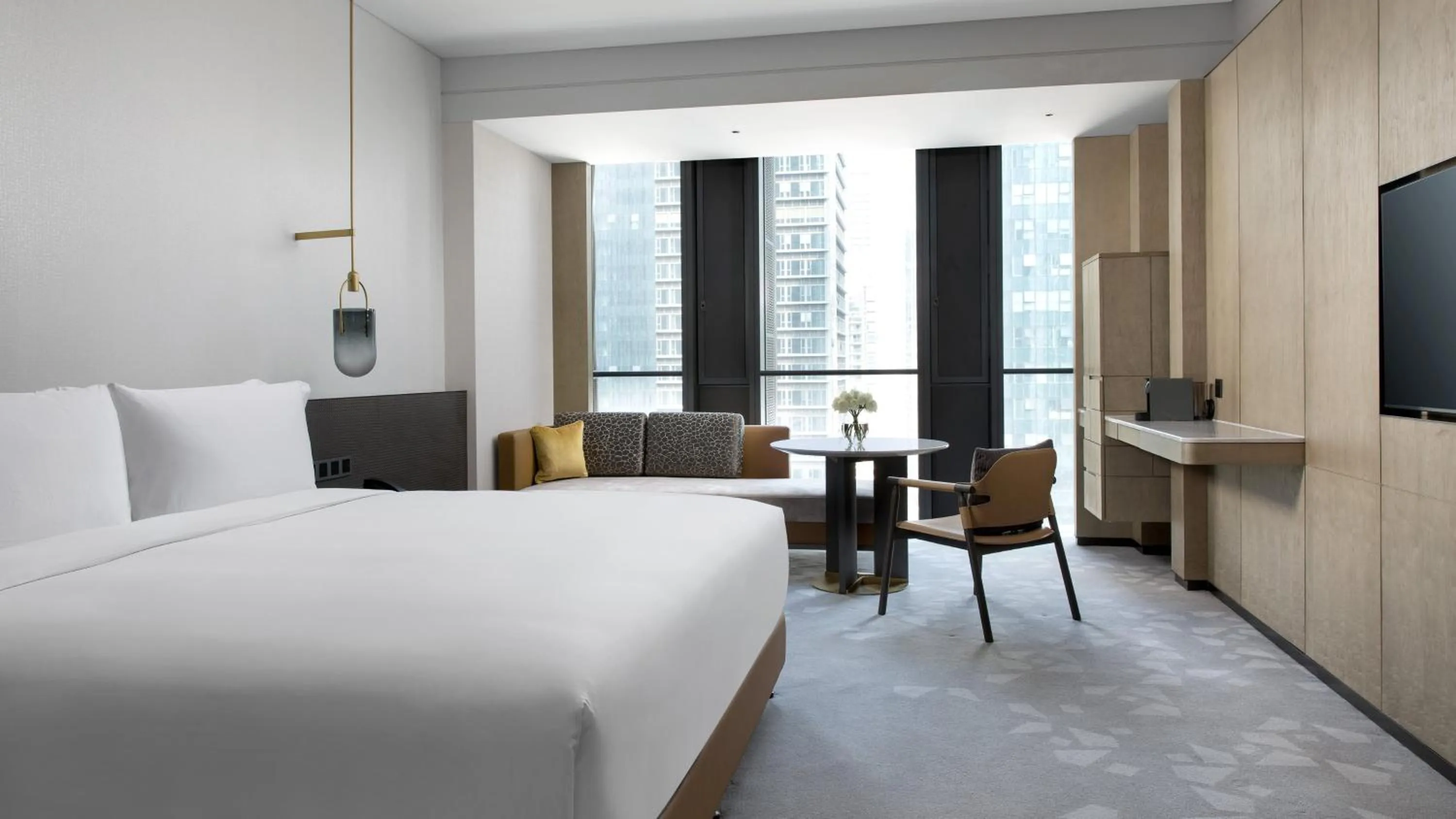 Photo of the whole room, Bed in InterContinental Foshan DongPing