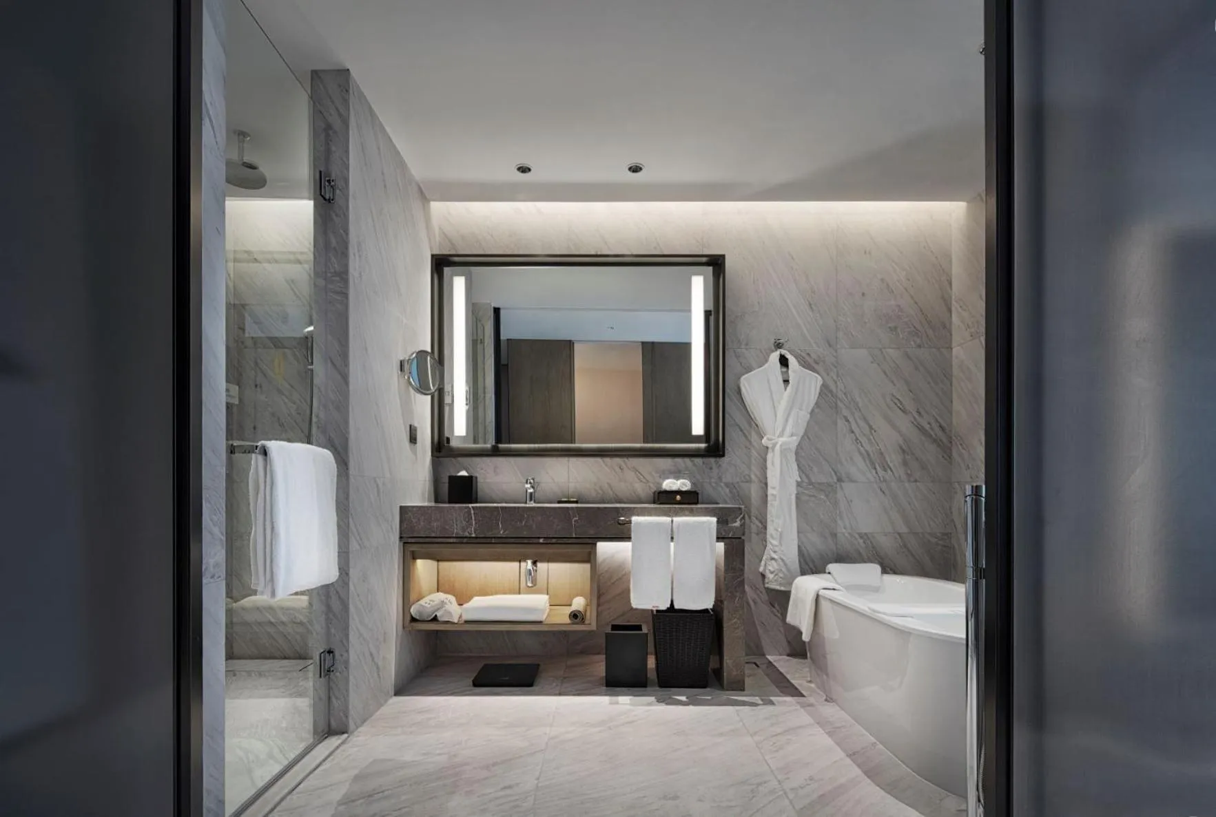 Bathroom in InterContinental Foshan DongPing
