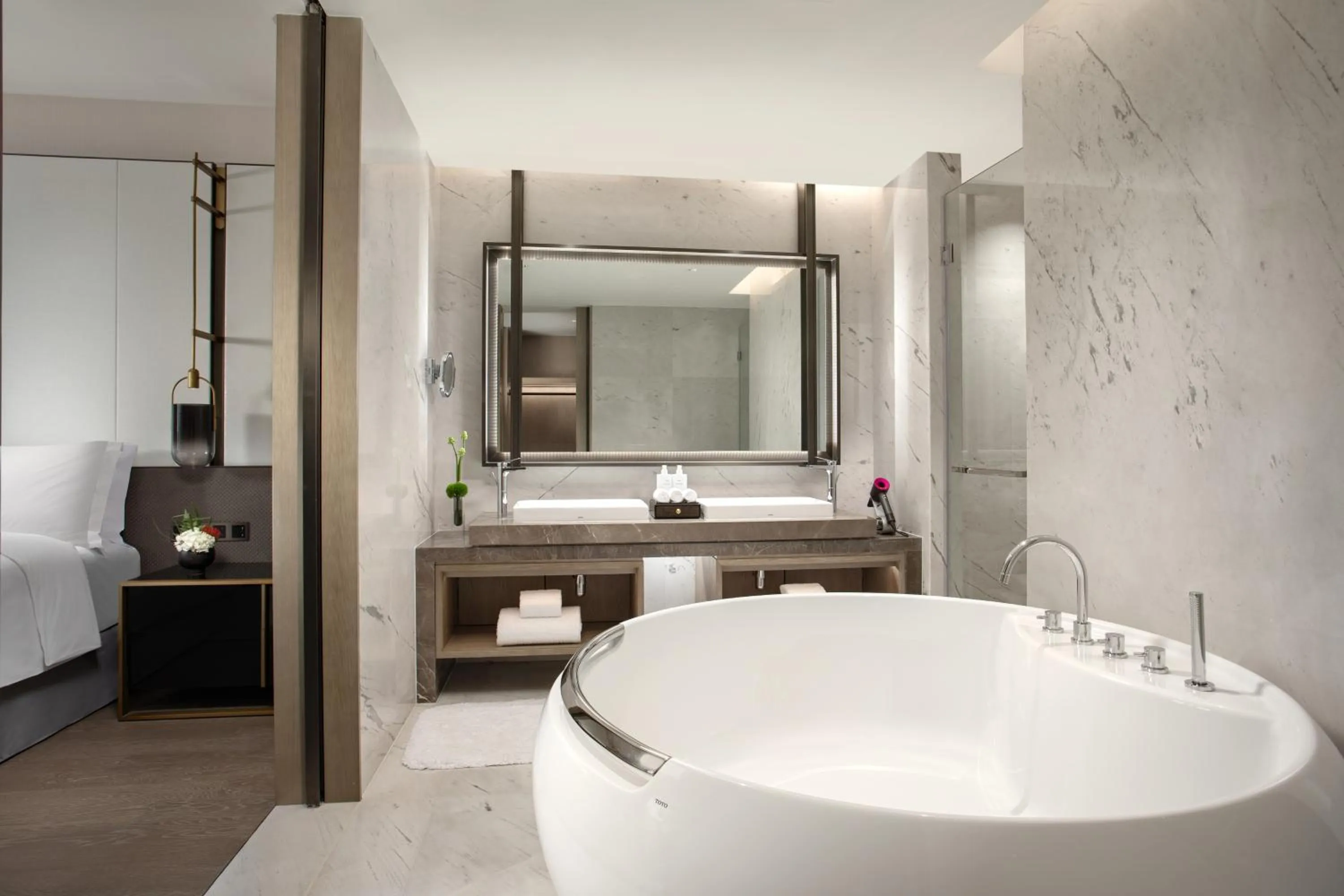 Bathroom in InterContinental Foshan DongPing