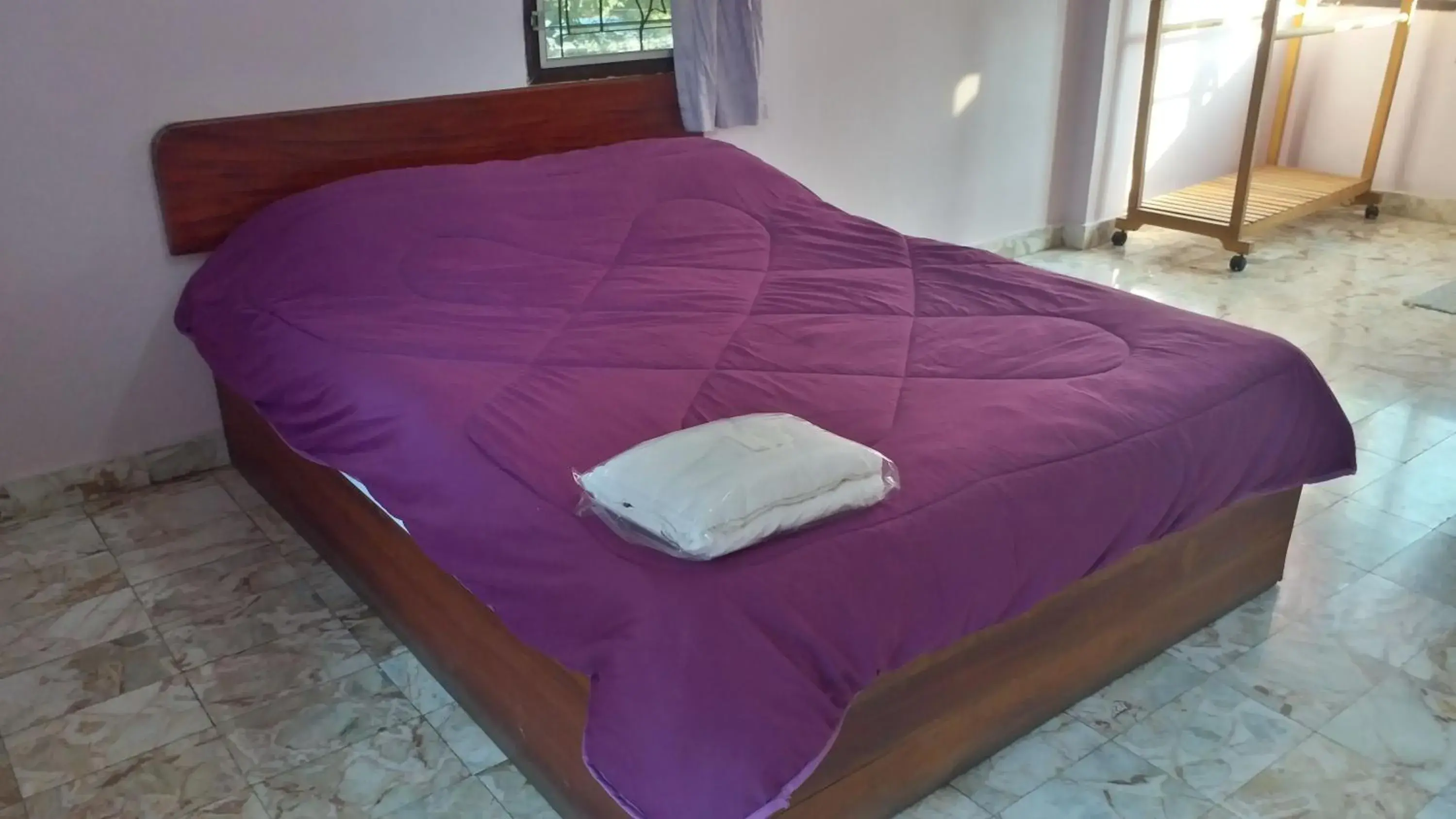 Standard Double Room in The 99 Inn Hotel Standard Double Room in The 99 Inn Hotel