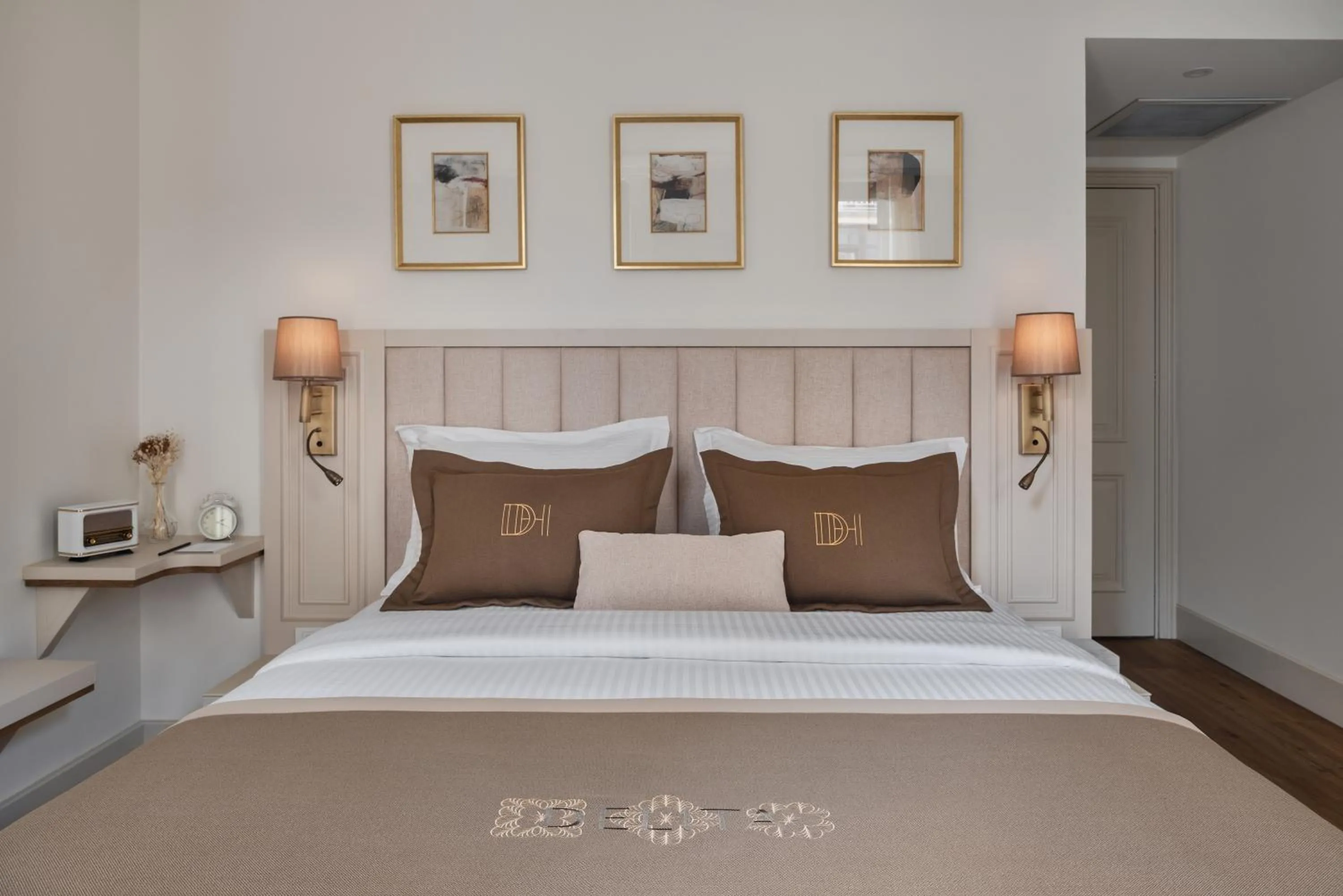 Bed in Delita City Hotel