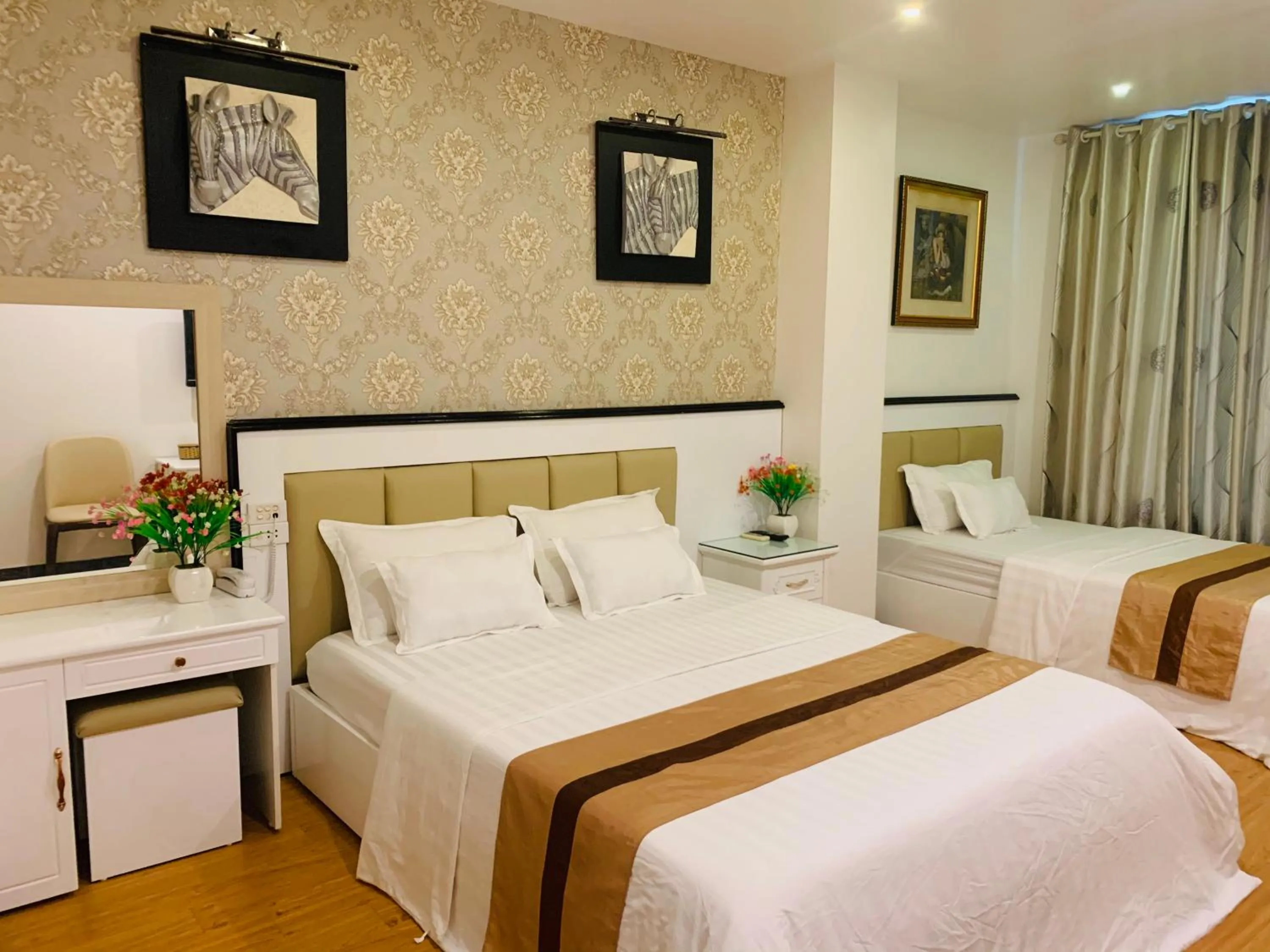 Bedroom, Bed in Hotel Nhất Ly