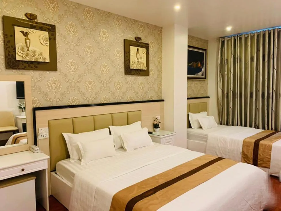 Bedroom, Bed in Hotel Nhất Ly