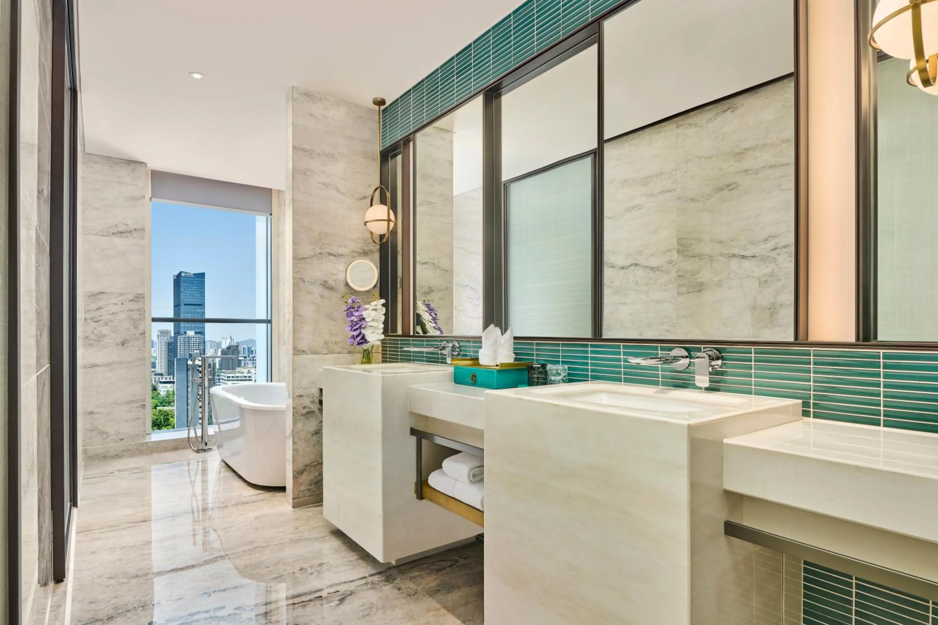 Bathroom in Hilton Chongqing Liangjiang New Area