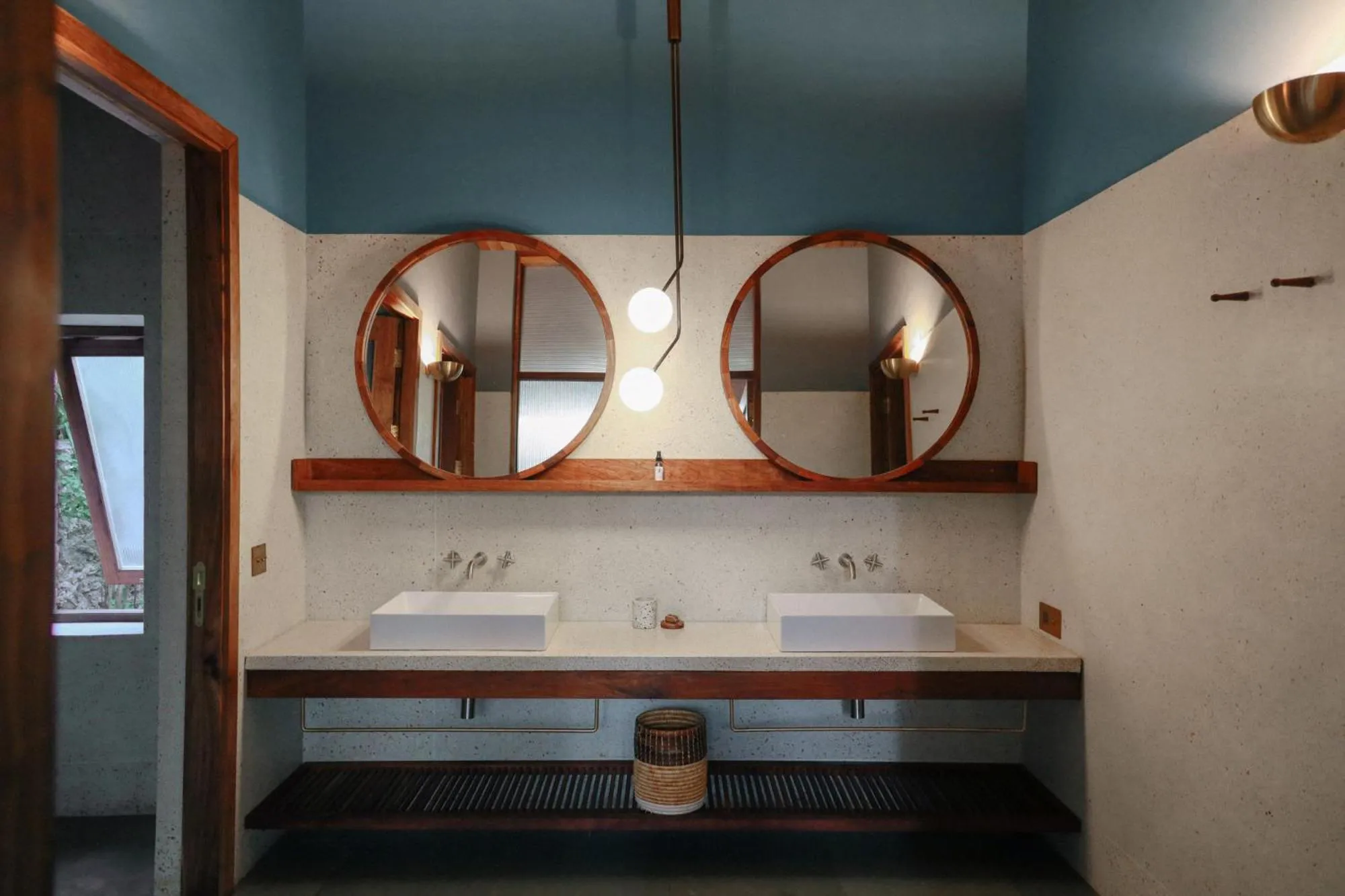 Bathroom in Kizikula