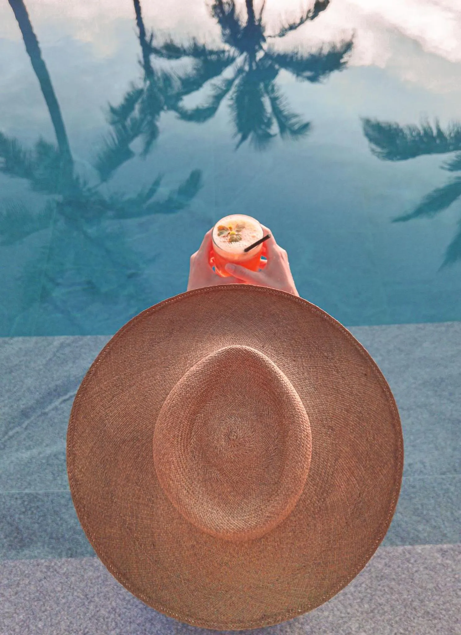 Swimming pool in Kizikula