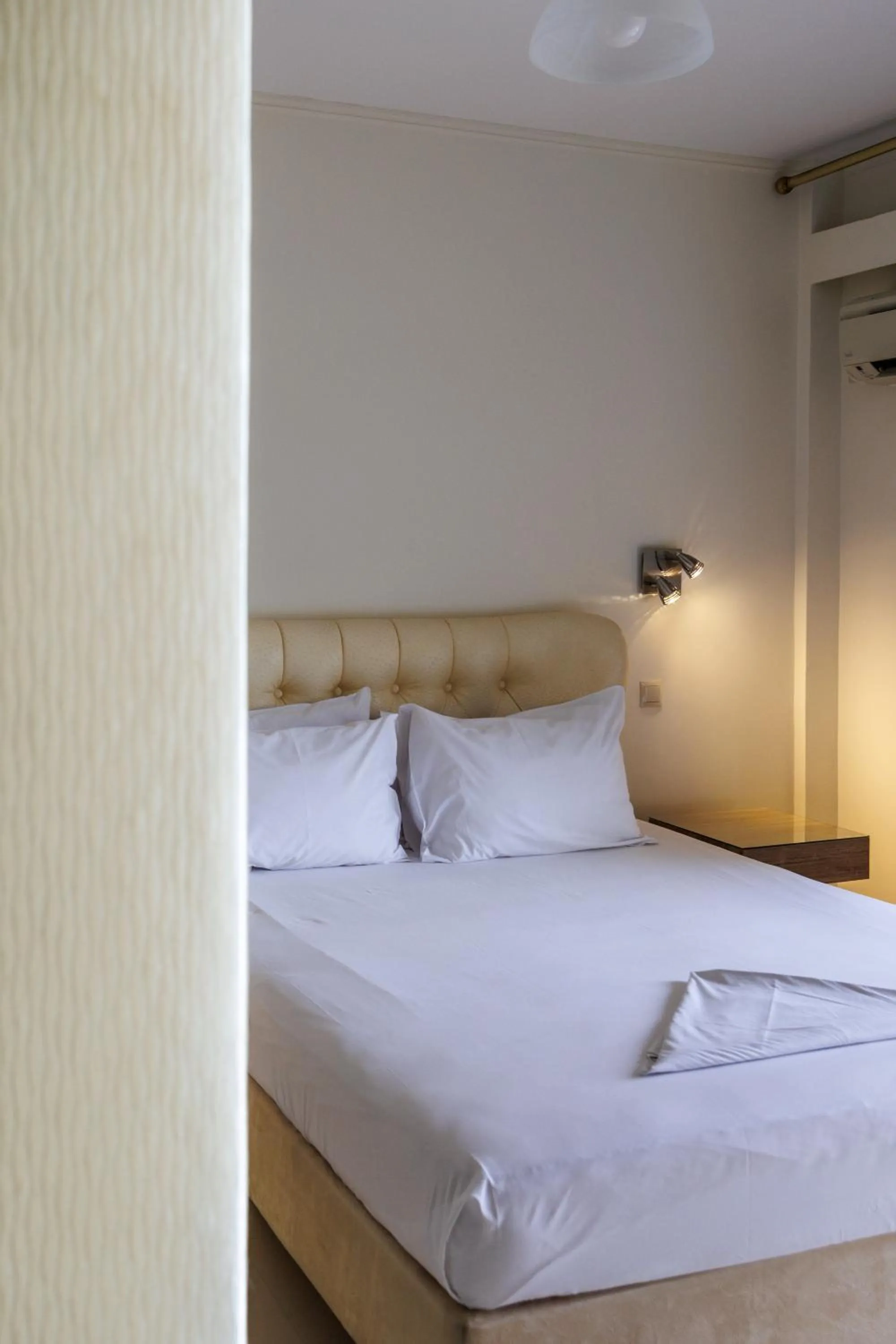 Bedroom, Bed in Aachen