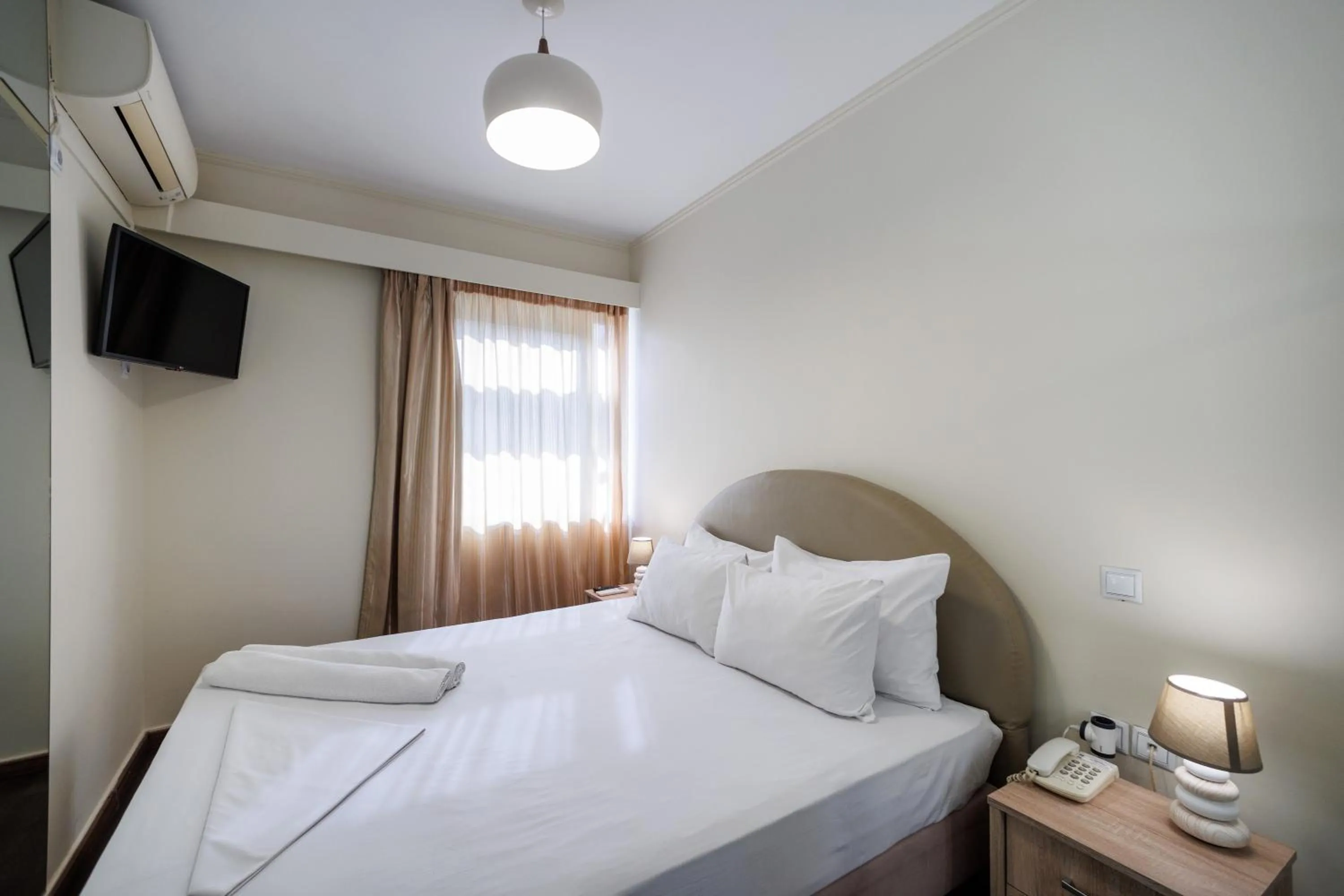 Bedroom, Bed in Aachen