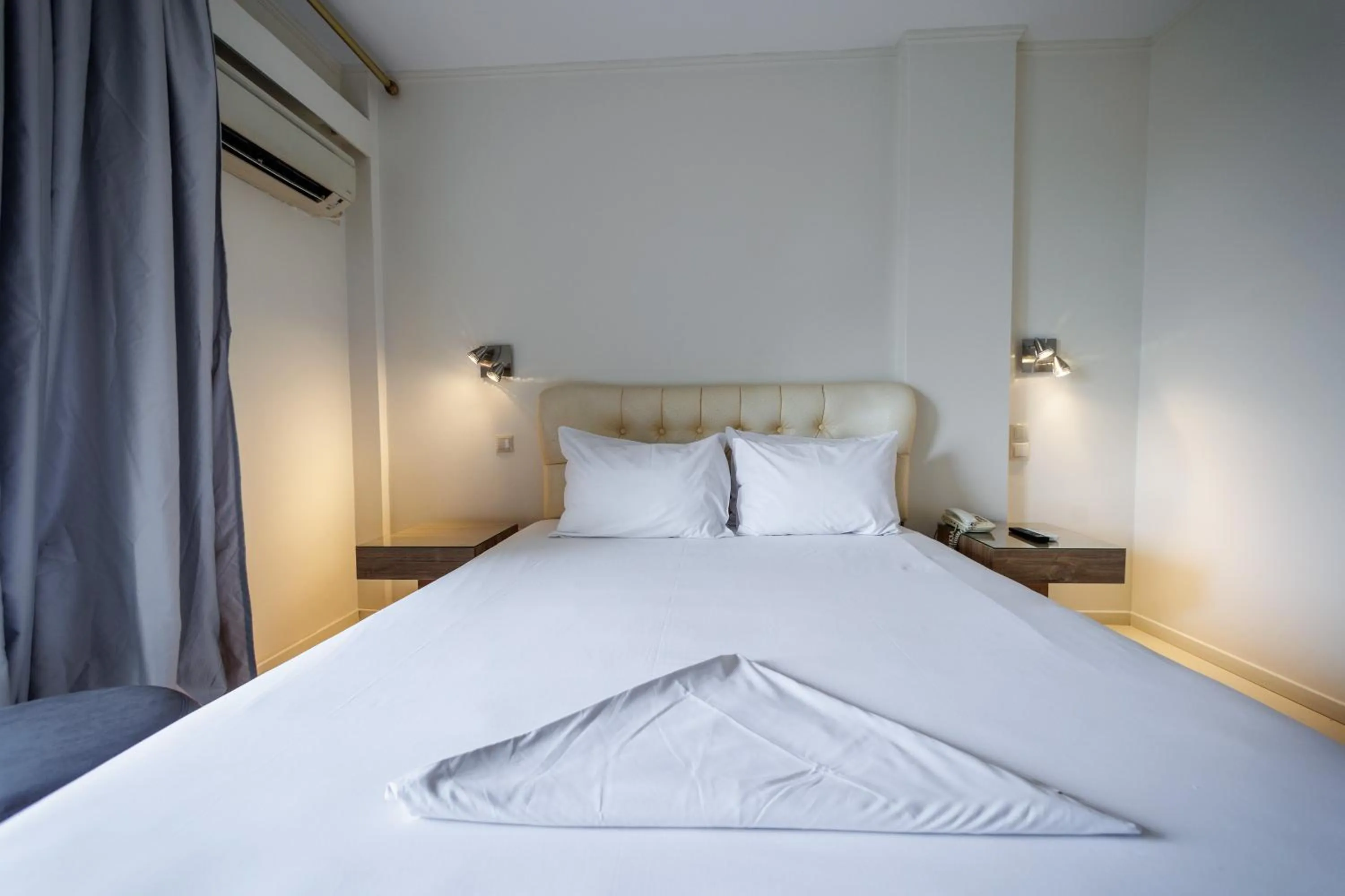 Bedroom, Bed in Aachen