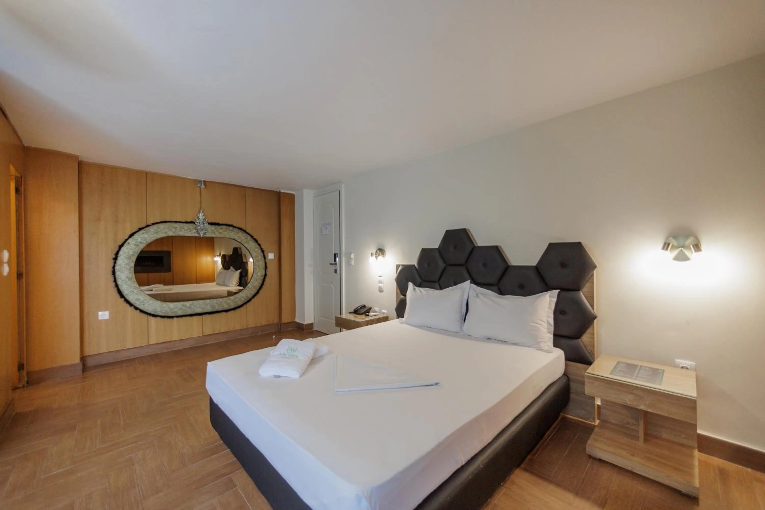 Bedroom, Bed in Aachen