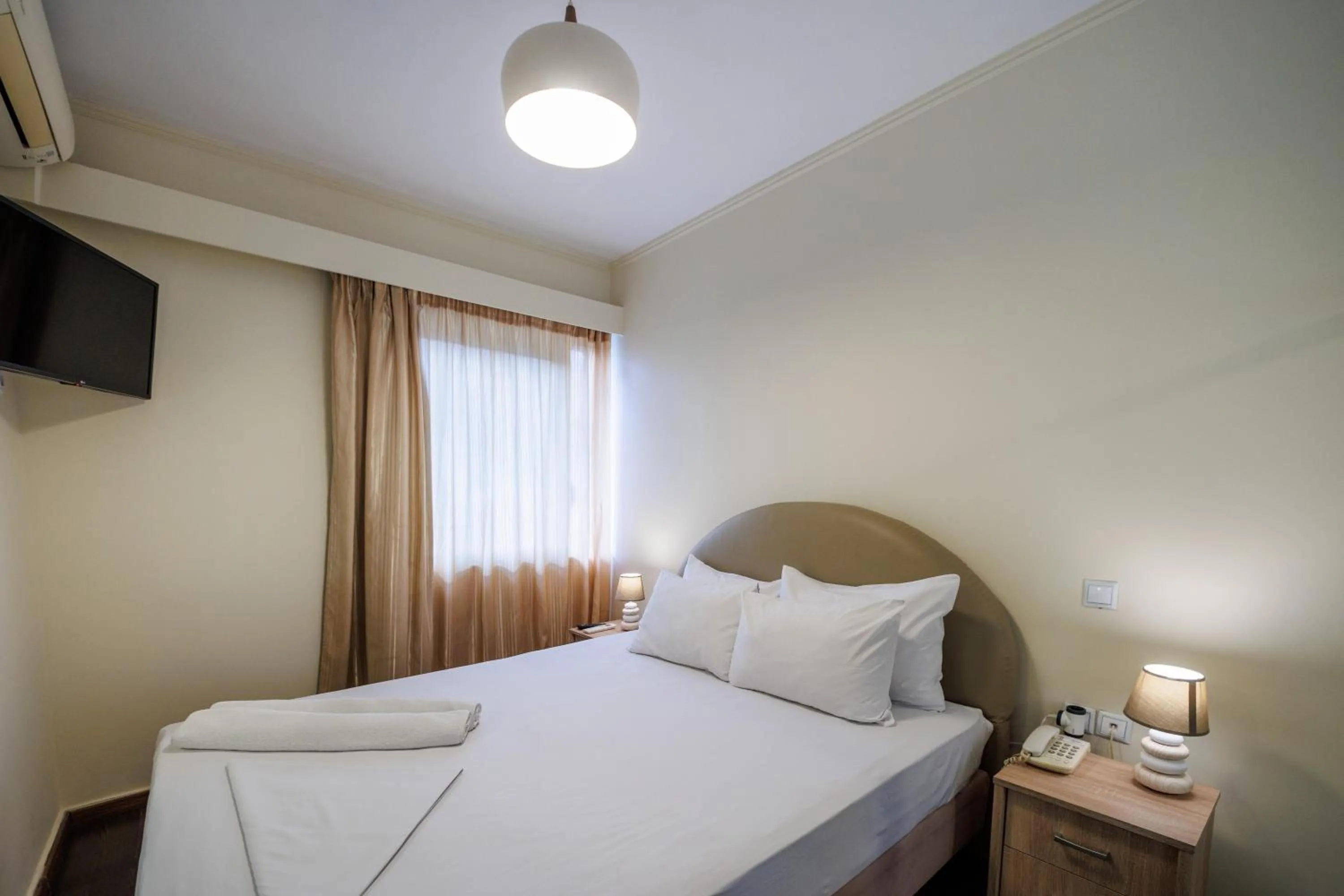 Bedroom, Bed in Aachen