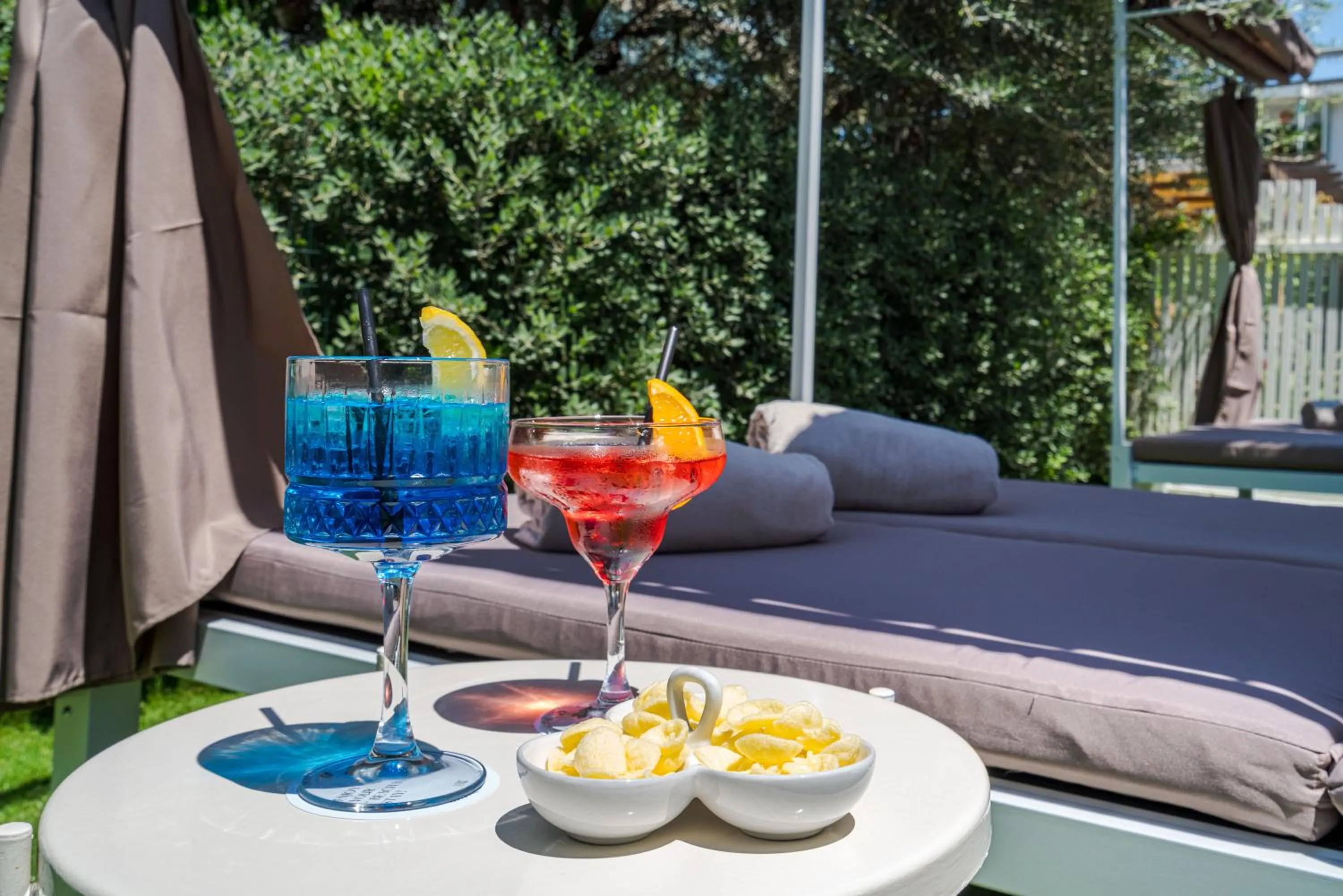 Swimming pool in Hotel Rivage Taormina