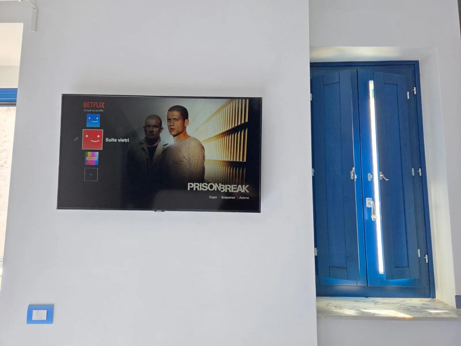 TV and multimedia in B&B SOGNANDO VIETRI e SPA ESCLUSIVA