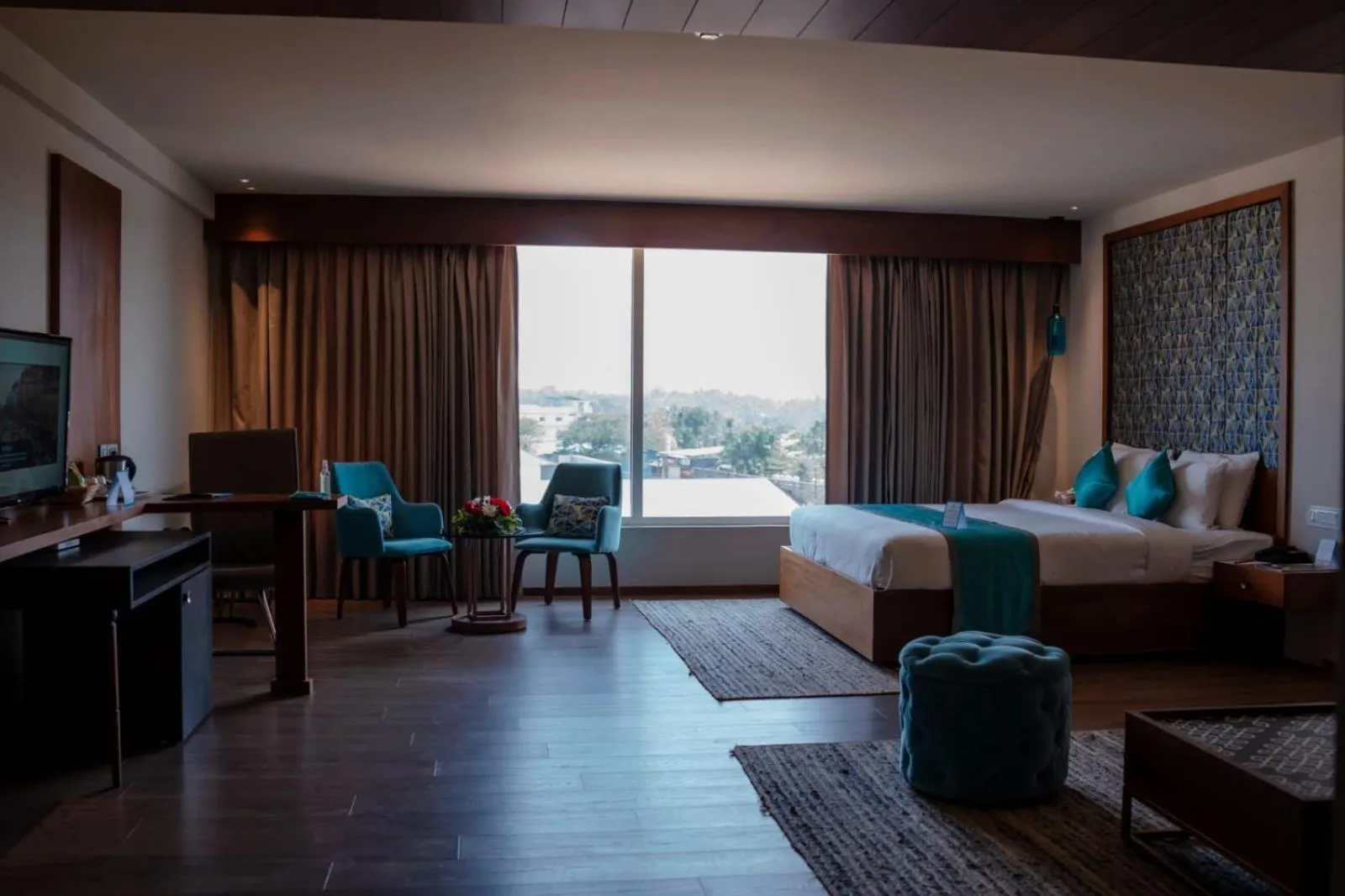 Property building, Bed in GRANDE IRIS