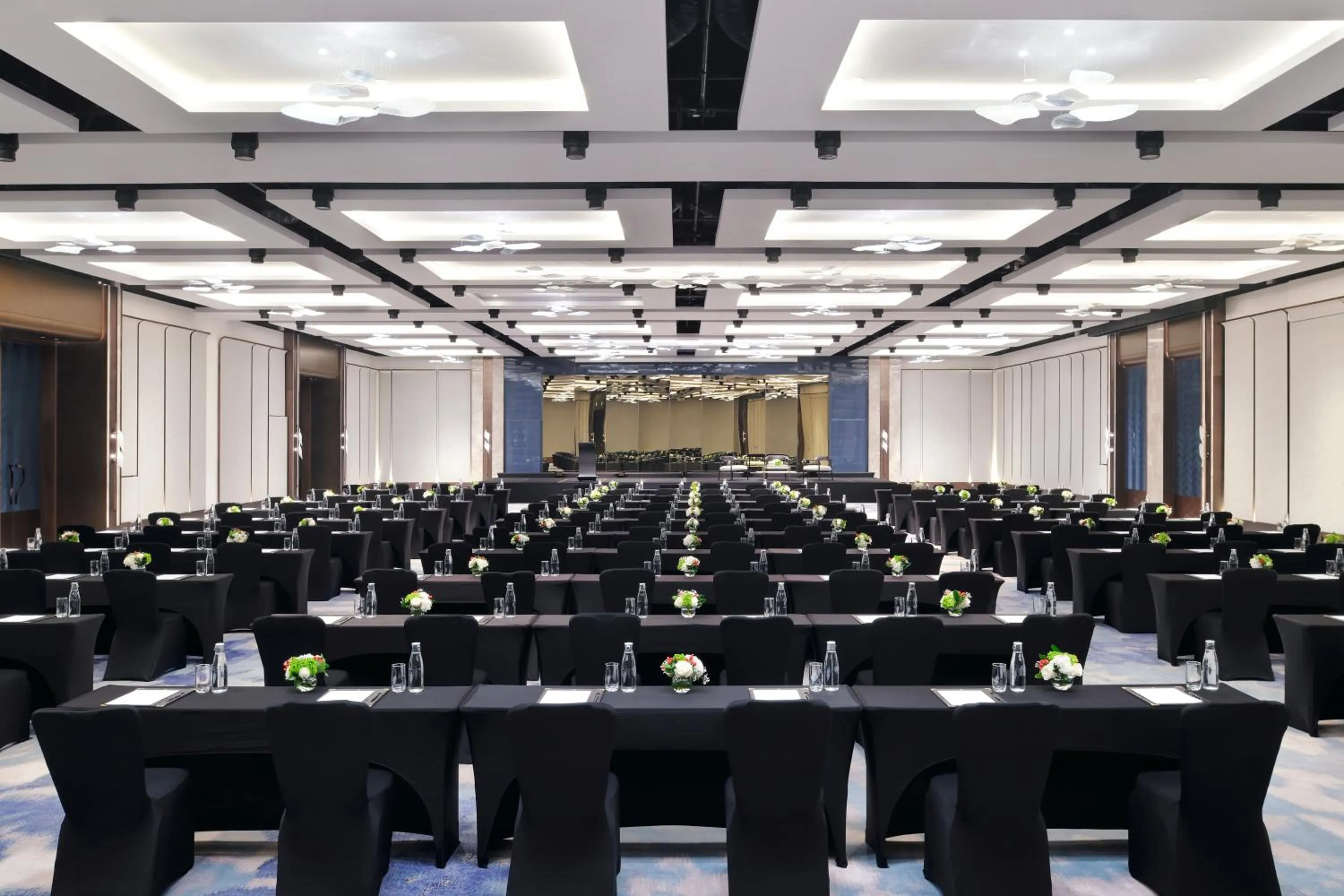 Meeting/conference room in InterContinental Dubai Festival City by IHG