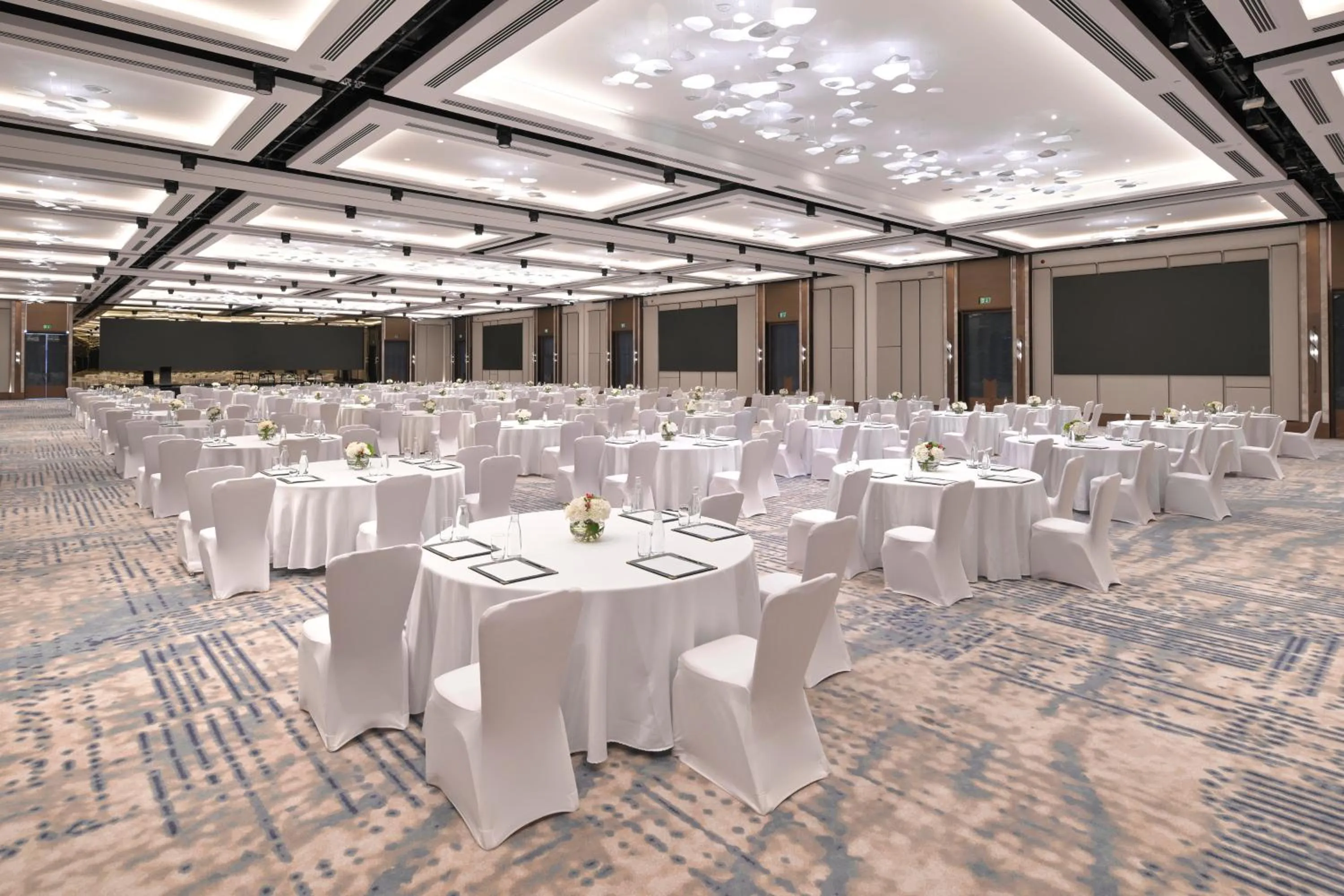 Meeting/conference room in InterContinental Dubai Festival City by IHG