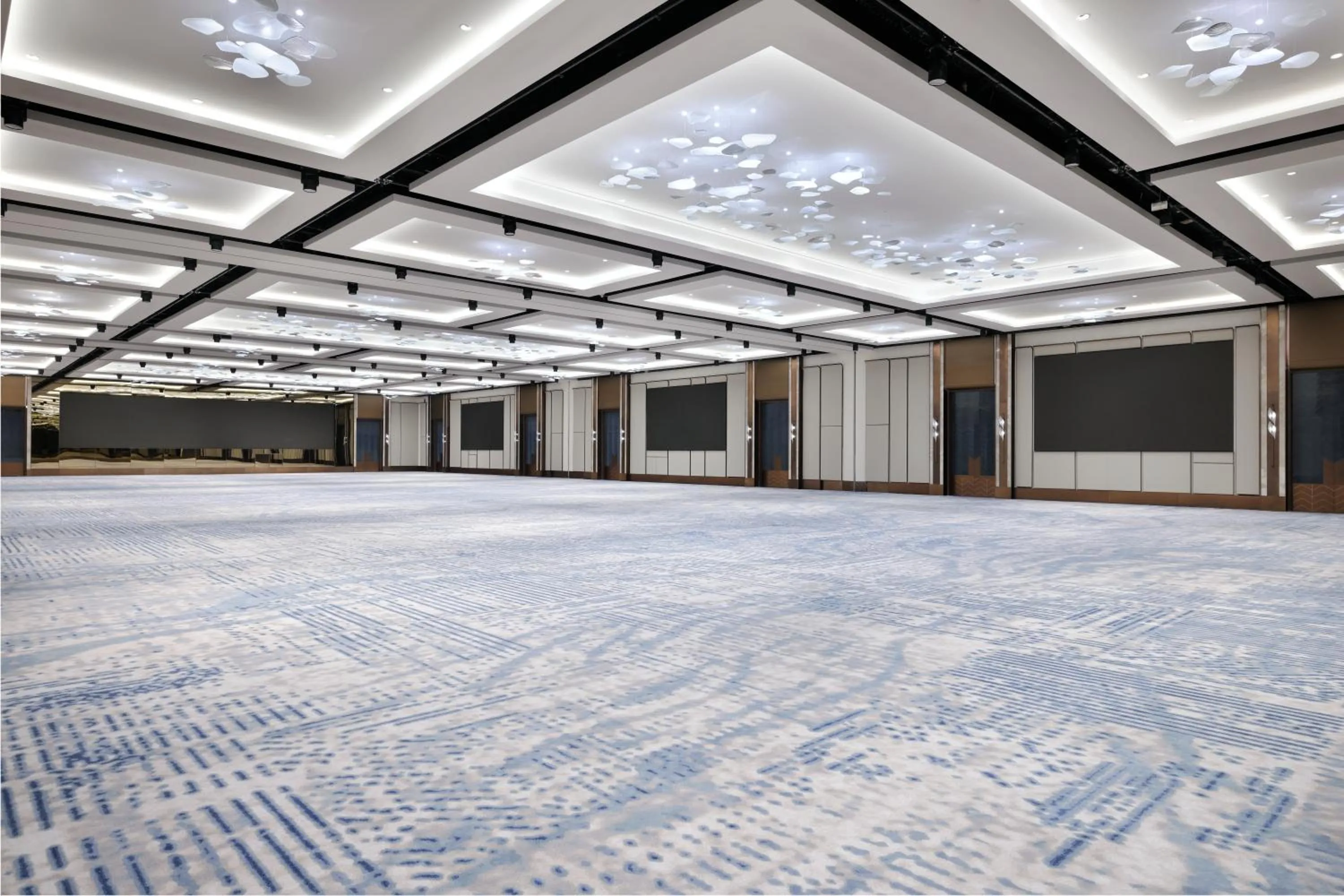 Meeting/conference room in Crowne Plaza Dubai Festival City